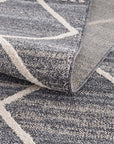 Tapis Geo à franges tressées - Gris – STUDIO DECO