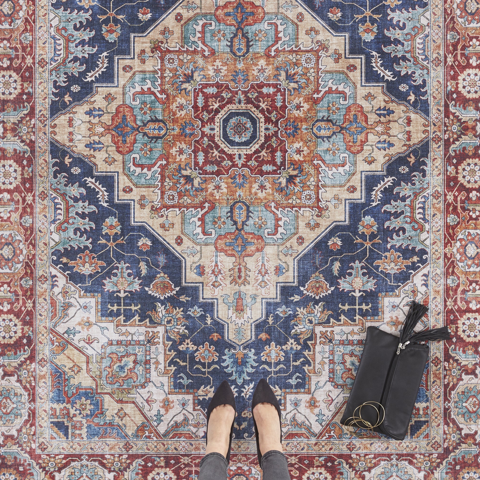 Tapis Vintage tissé plat Sylla Rouge et Bleu – STUDIO DECO