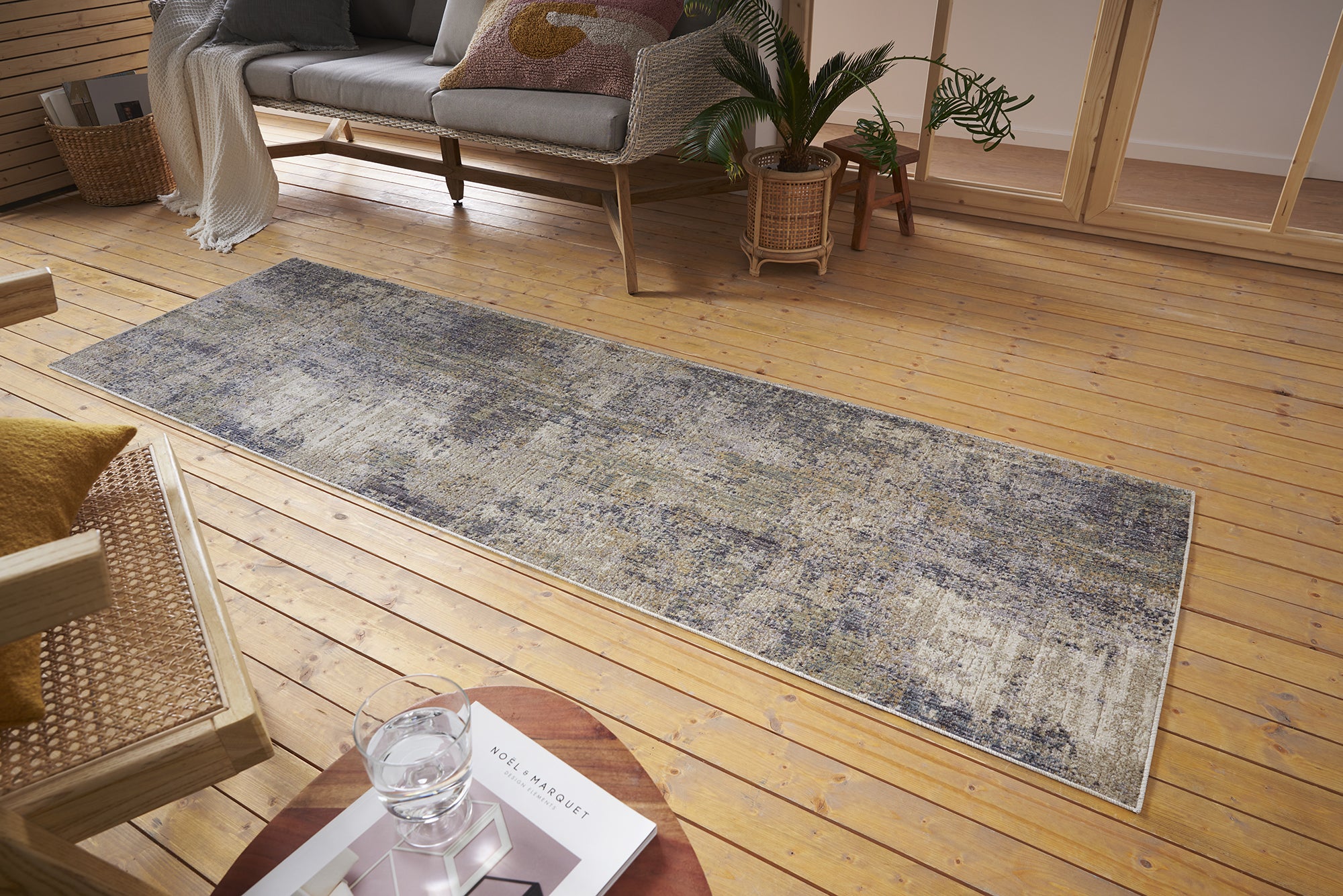 Tapis à poils ras abstrait Gizeh Crème et Bleu – STUDIO DECO