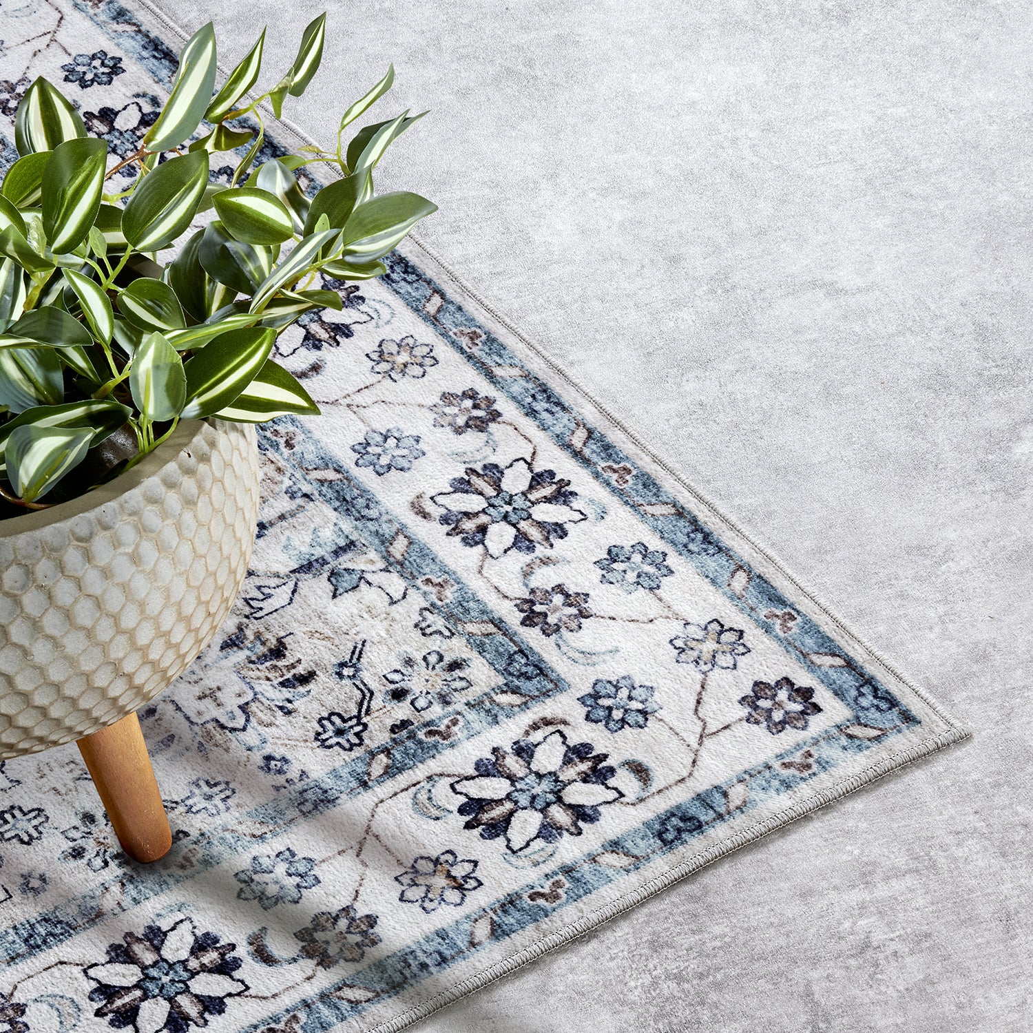 Tapis à motifs Oriental Vintage Bleu - ELLE Decoration – STUDIO DECO