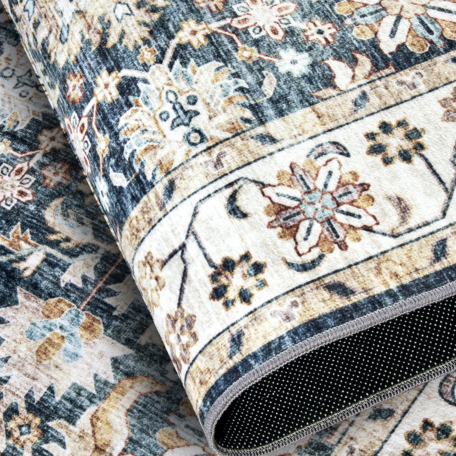 Tapis à motifs Oriental Vintage Bleu Crème - ELLE Decoration – STUDIO DECO