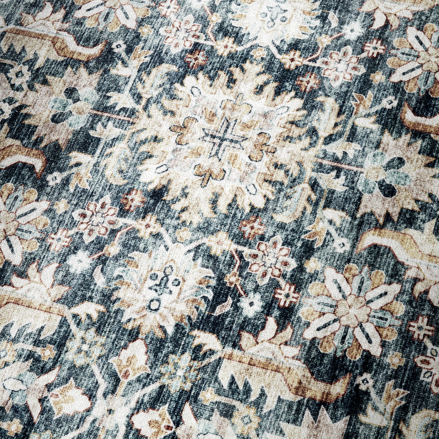 Tapis à motifs Oriental Vintage Bleu Crème - ELLE Decoration – STUDIO DECO