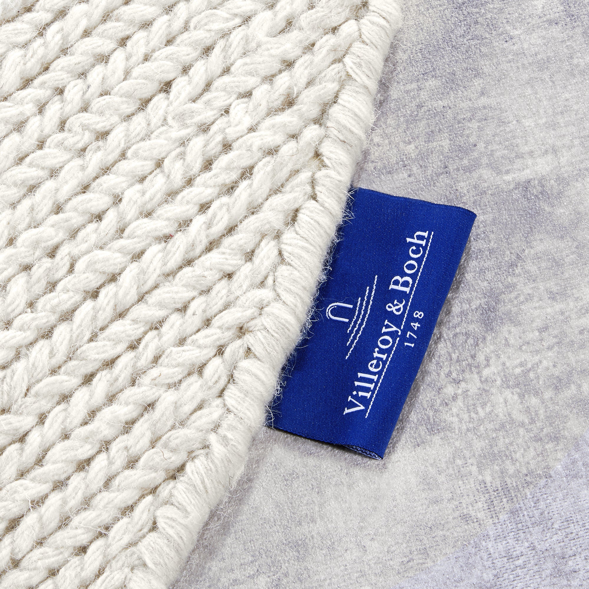 Tapis Oval en laine tissé à la main Crème - Villeroy & Boch – STUDIO DECO