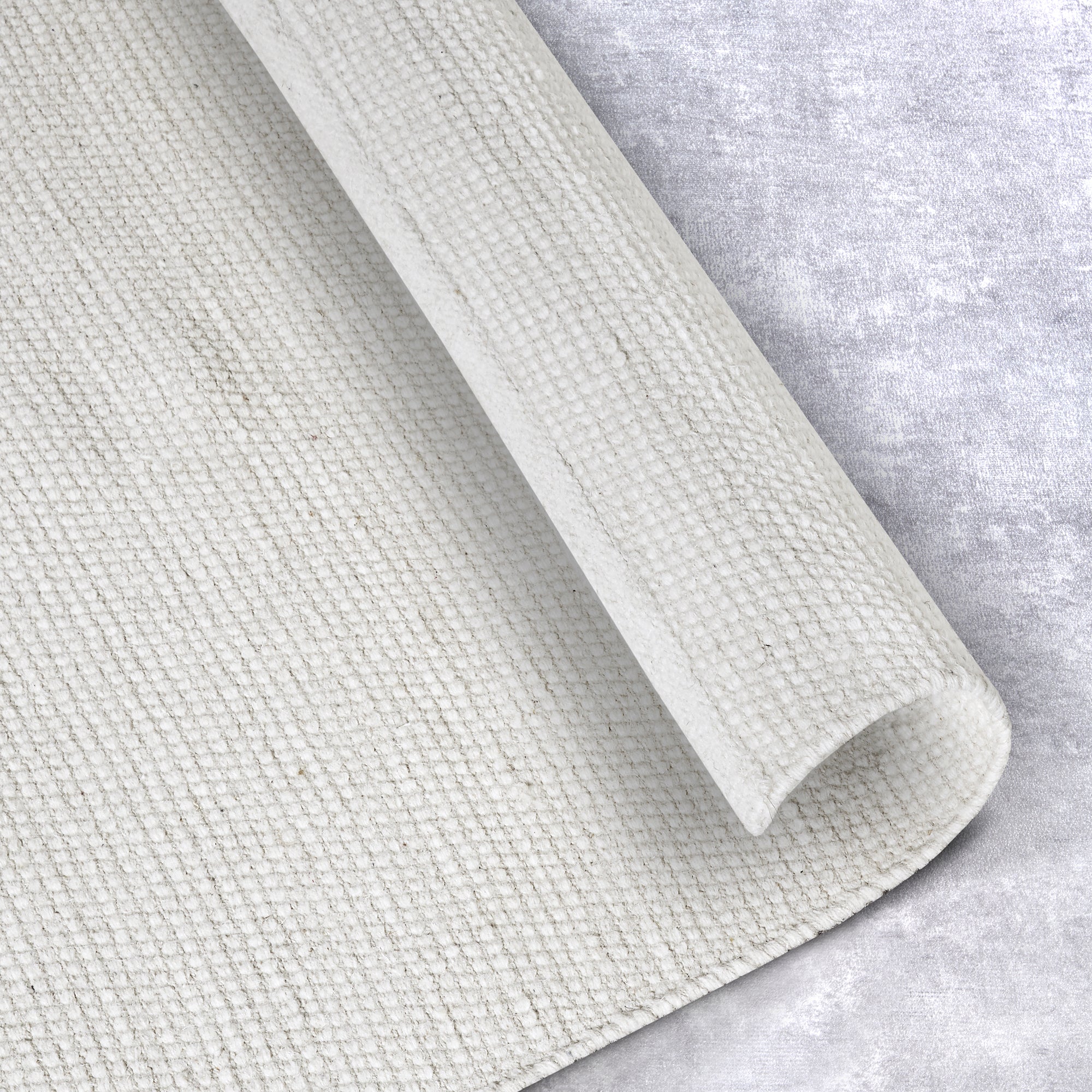 Tapis de couloir uni en Laine Blanc Naturel - ELLE Decoration – STUDIO DECO