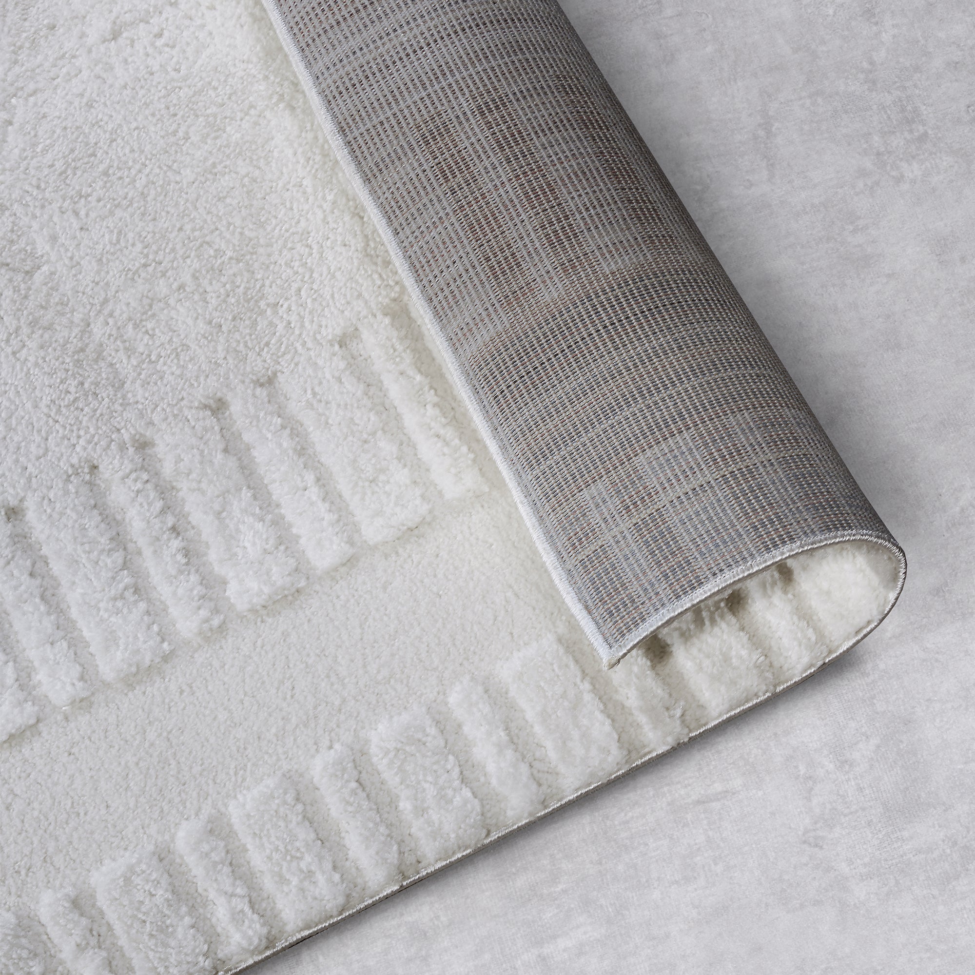 Tapis à poils longs Bartoux Crème - ELLE Decoration – STUDIO DECO