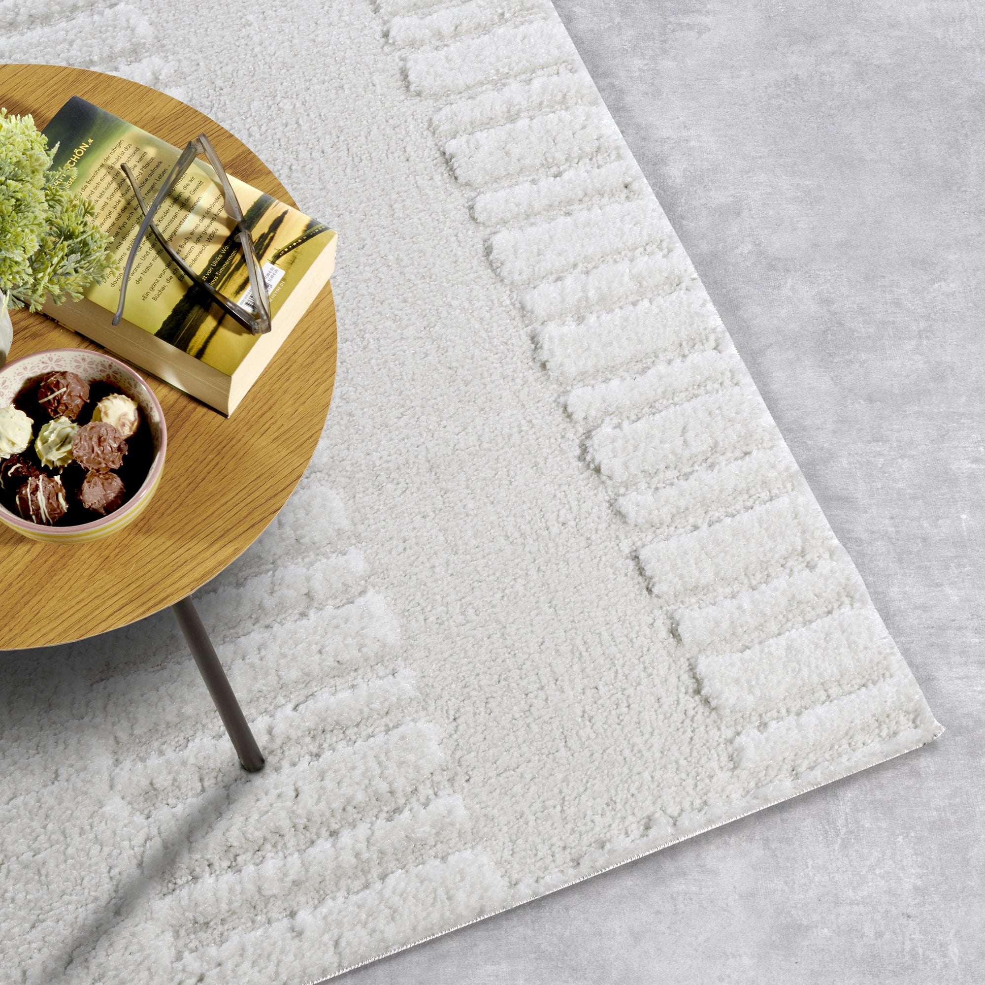 Tapis à poils longs Bartoux Crème - ELLE Decoration – STUDIO DECO