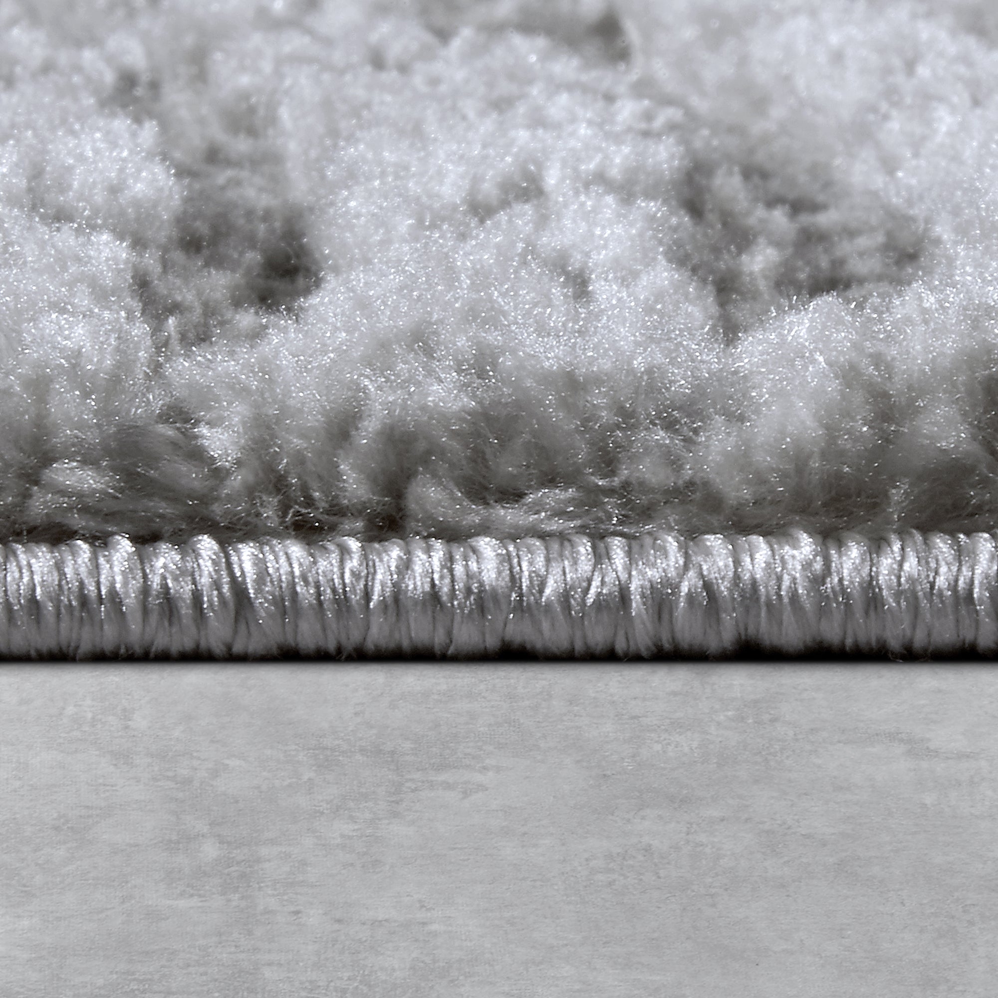 Tapis à poils longs Chappe Gris - ELLE Decoration – STUDIO DECO