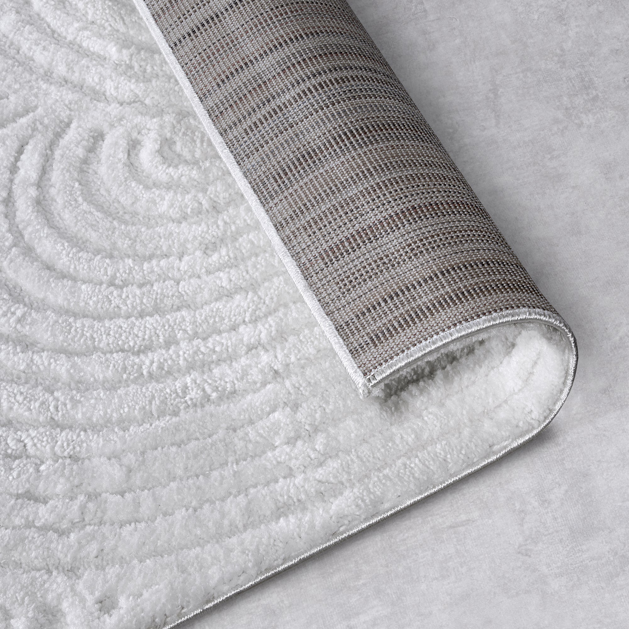 Tapis à poils longs Chappe Crème - ELLE Decoration – STUDIO DECO