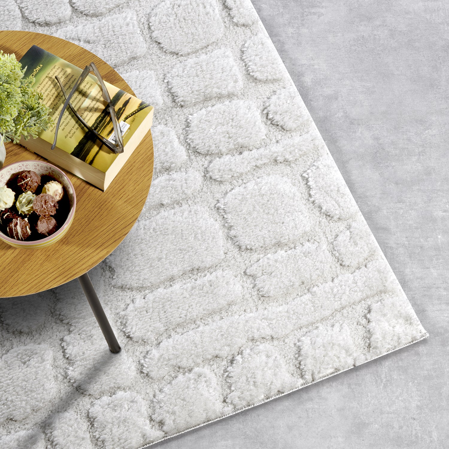 Tapis à poils longs Artistic Crème - ELLE Decoration – STUDIO DECO