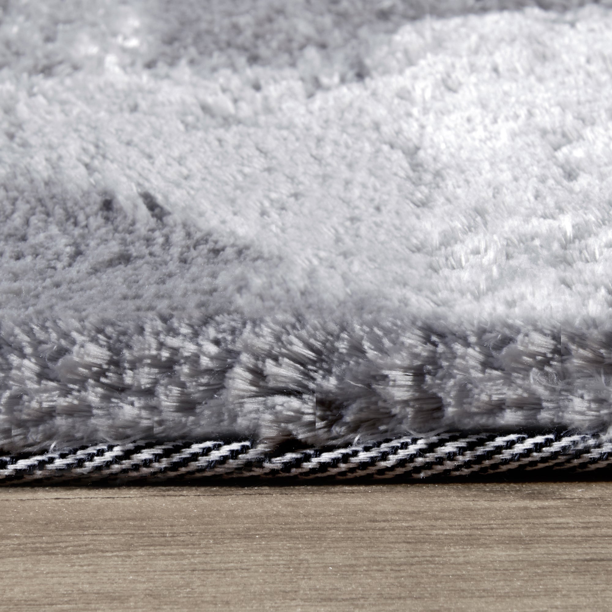 Tapis Moelleux à Poils Longs Gris - ELLE Decoration – STUDIO DECO