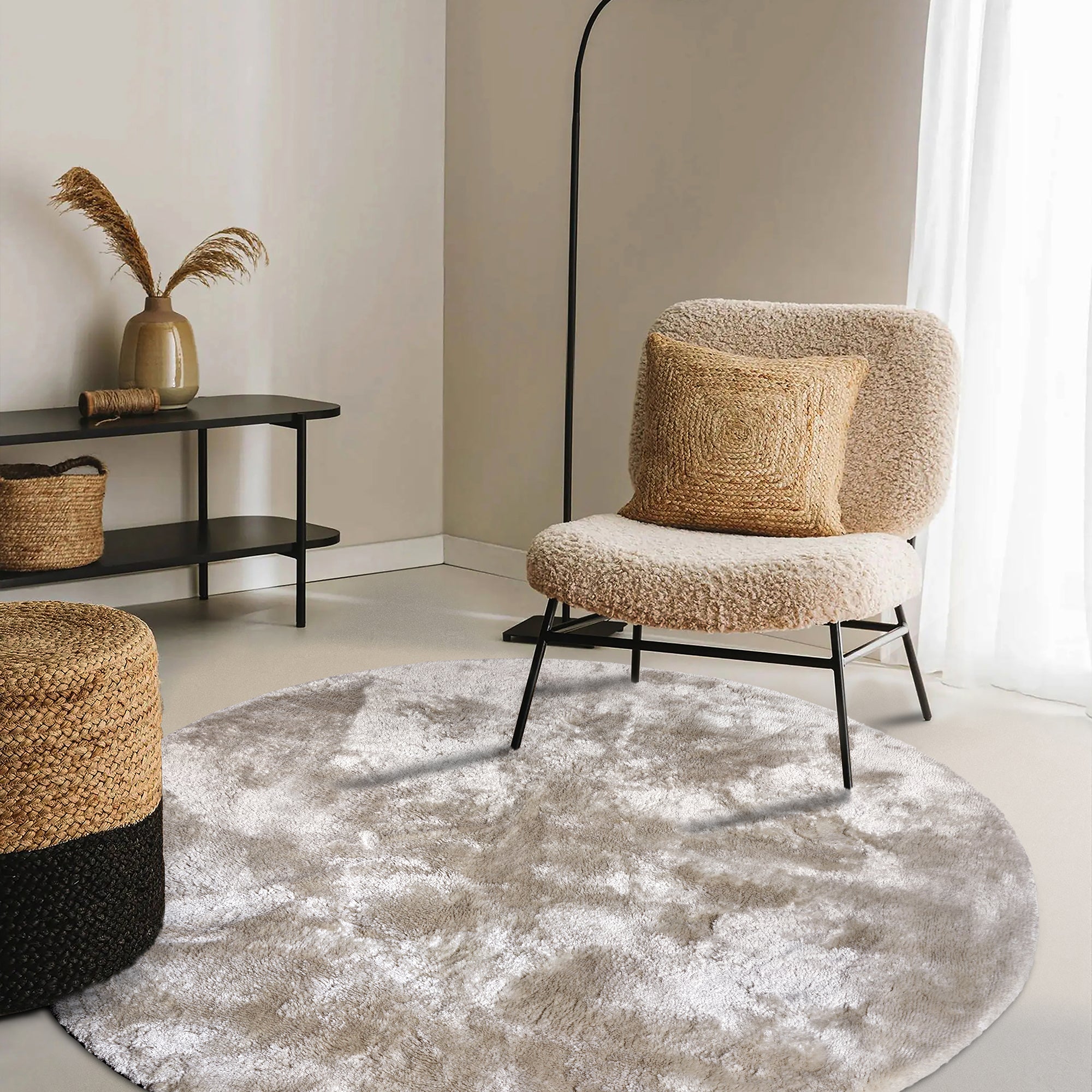 Tapis Rond Moelleux à Poils Longs Crème - ELLE Decoration – STUDIO DECO