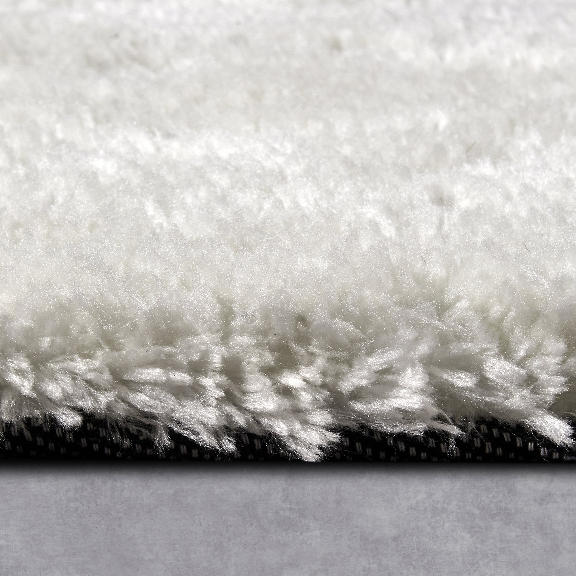 Tapis poils longs 38mm OLA Ivoire – STUDIO DECO