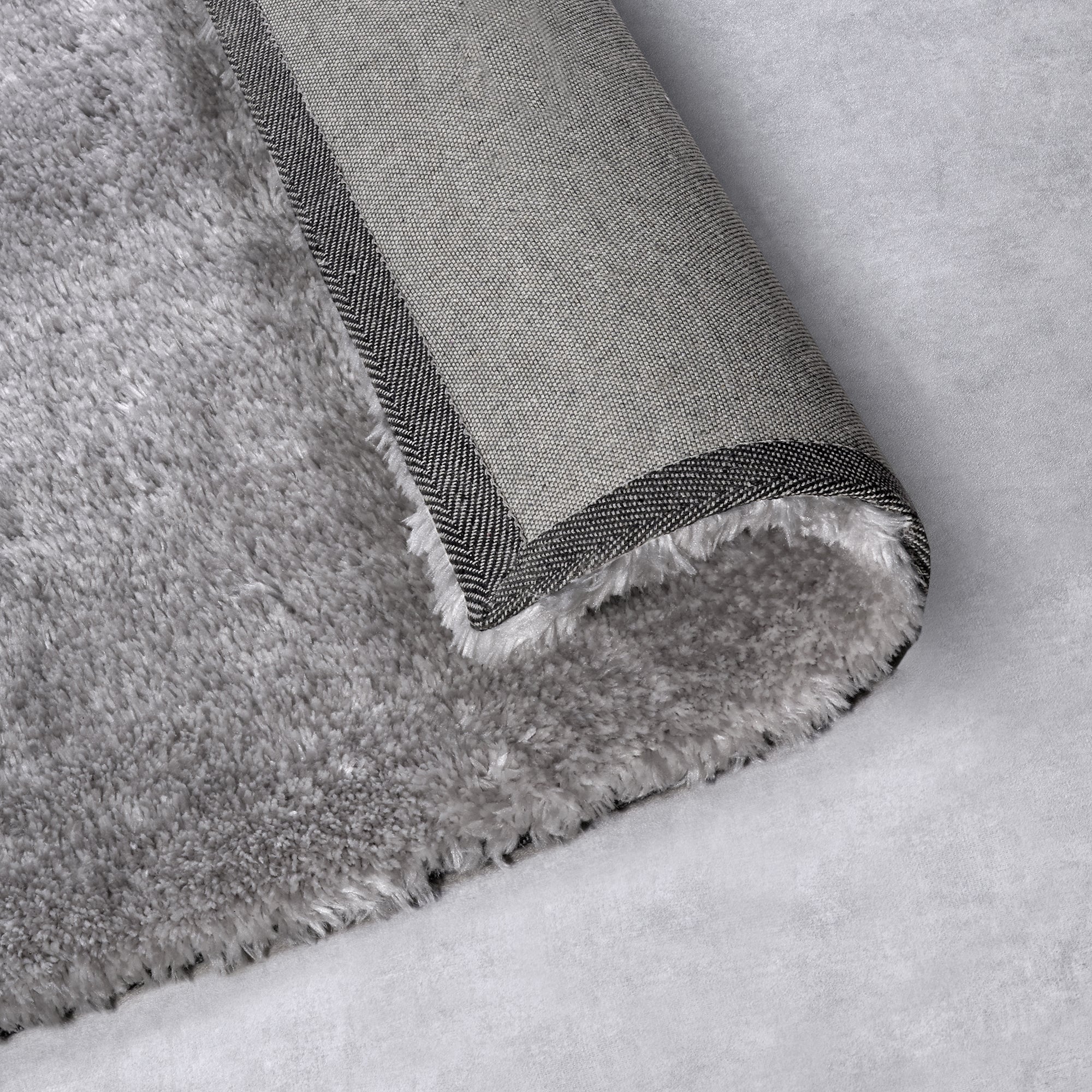 Tapis poils longs 38mm OLA Gris – STUDIO DECO