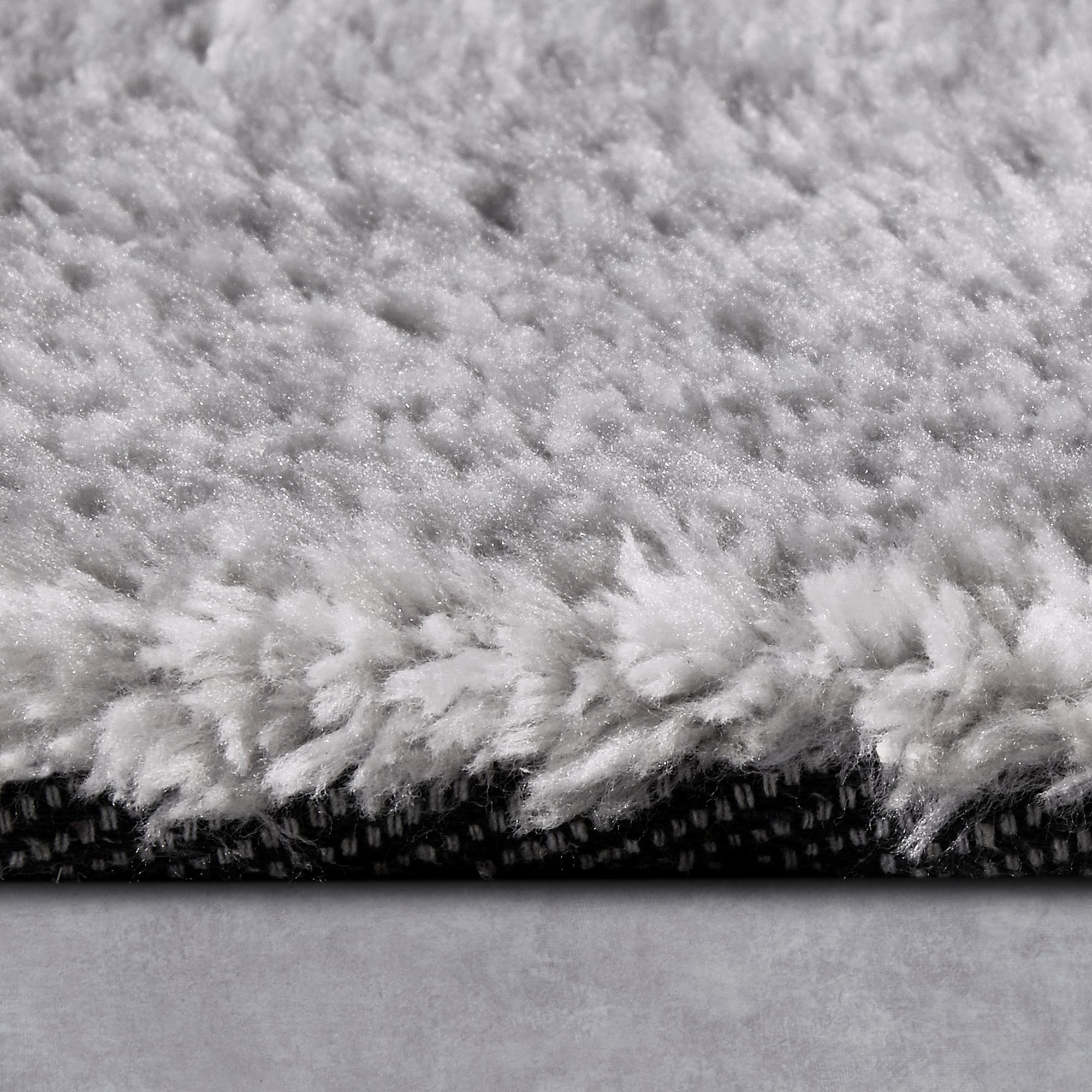 Tapis poils longs 38mm OLA Gris – STUDIO DECO