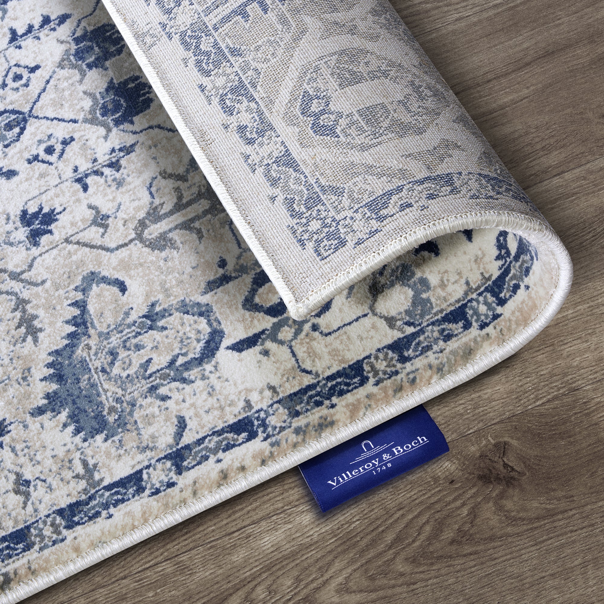 Tapis Vintage EMMANUEL Crème et Bleu - Villeroy & Boch – STUDIO DECO