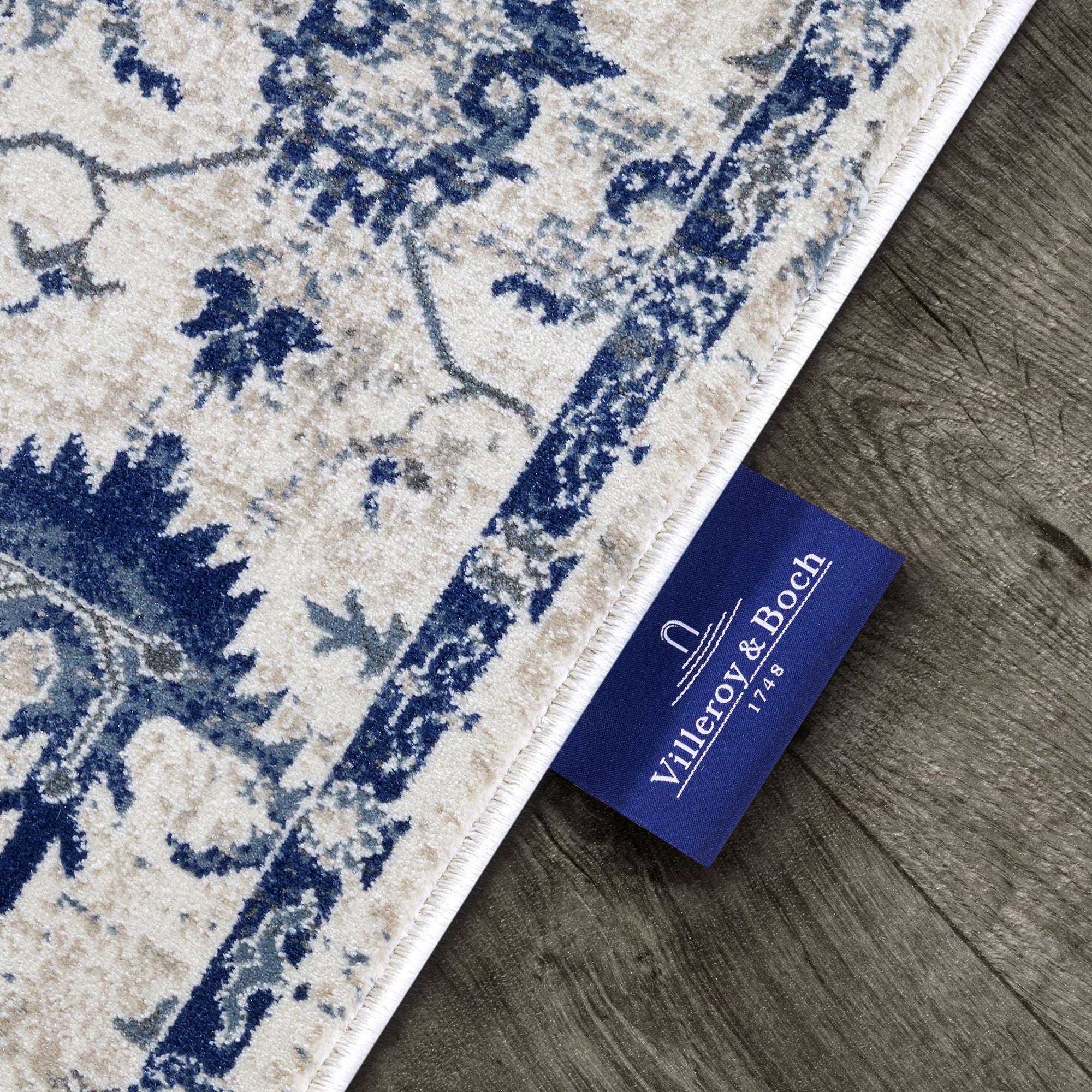 Tapis Vintage EMMANUEL Crème et Bleu - Villeroy & Boch – STUDIO DECO