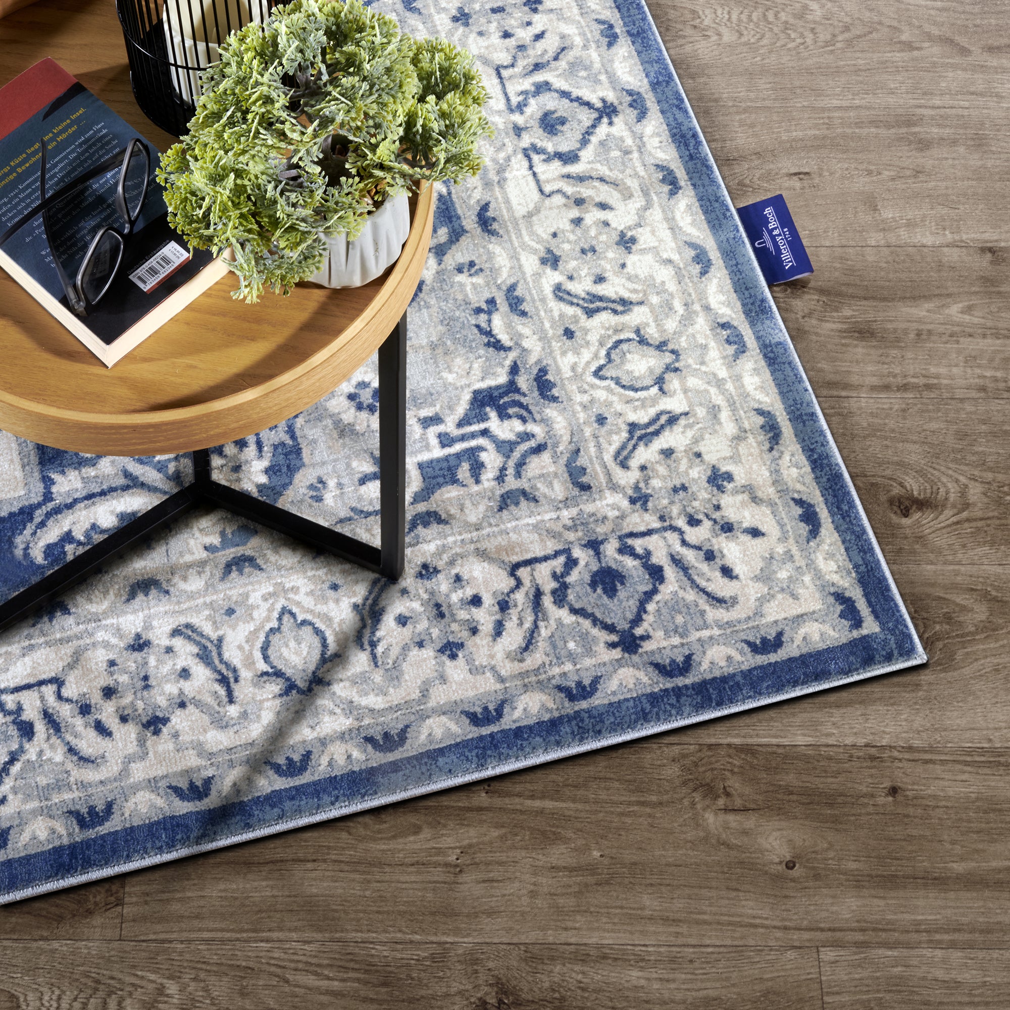 Tapis Vintage GABRIELLE Crème et Bleu - Villeroy & Boch – STUDIO DECO