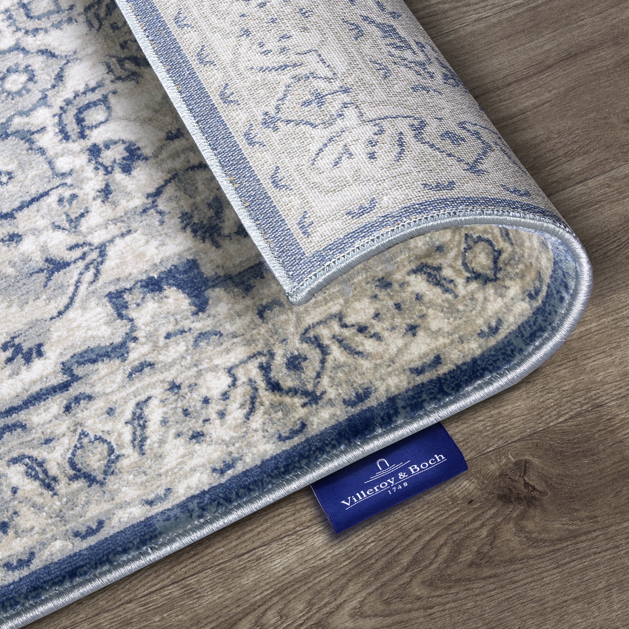 Tapis Vintage GABRIELLE Crème et Bleu - Villeroy & Boch – STUDIO DECO