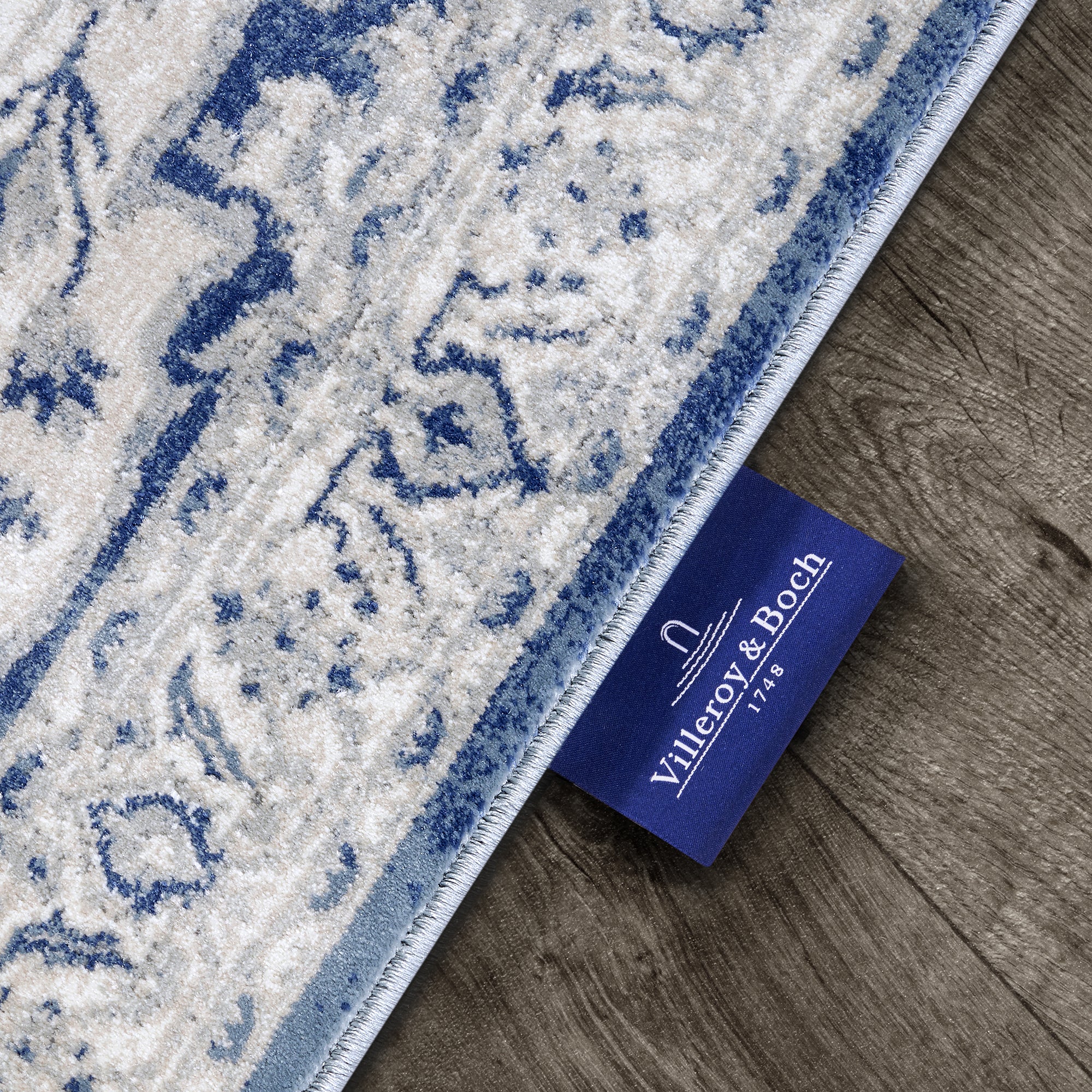 Tapis Vintage GABRIELLE Crème et Bleu - Villeroy & Boch – STUDIO DECO