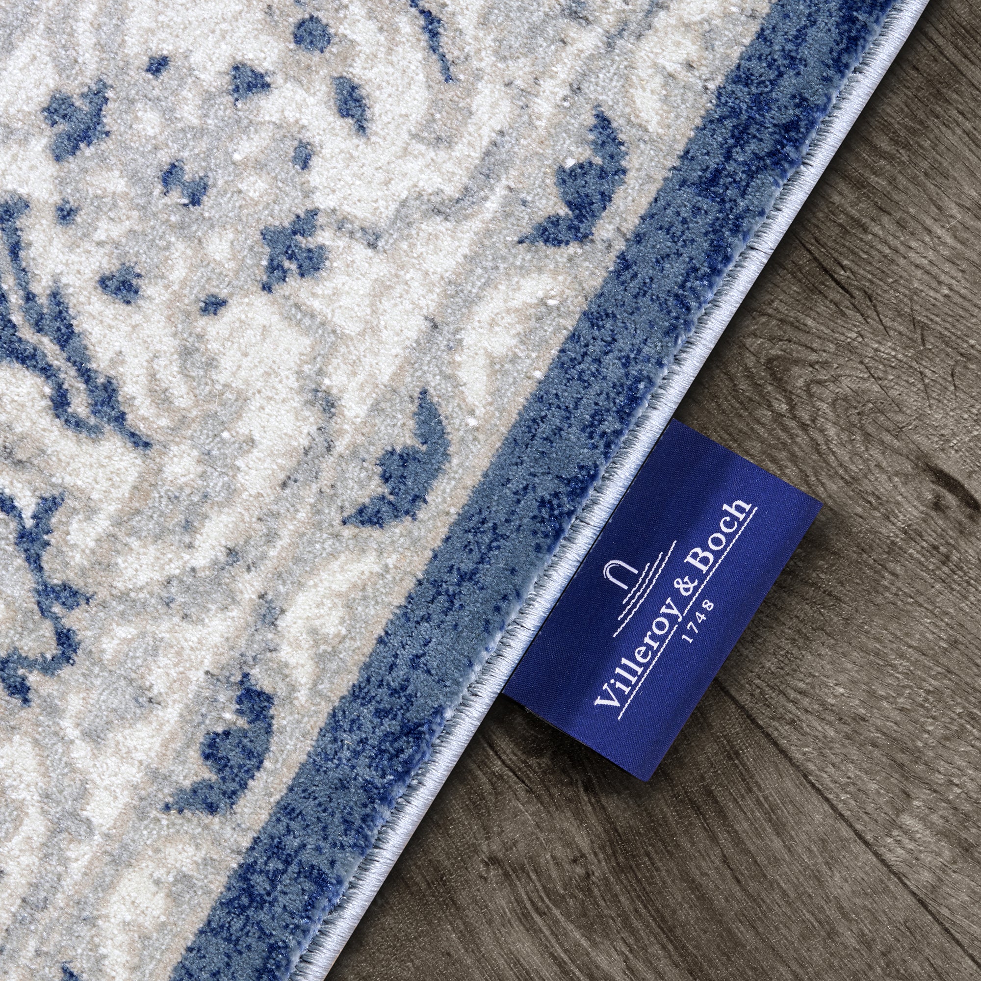 Tapis Vintage GABRIELLE Crème et Bleu - Villeroy & Boch – STUDIO DECO