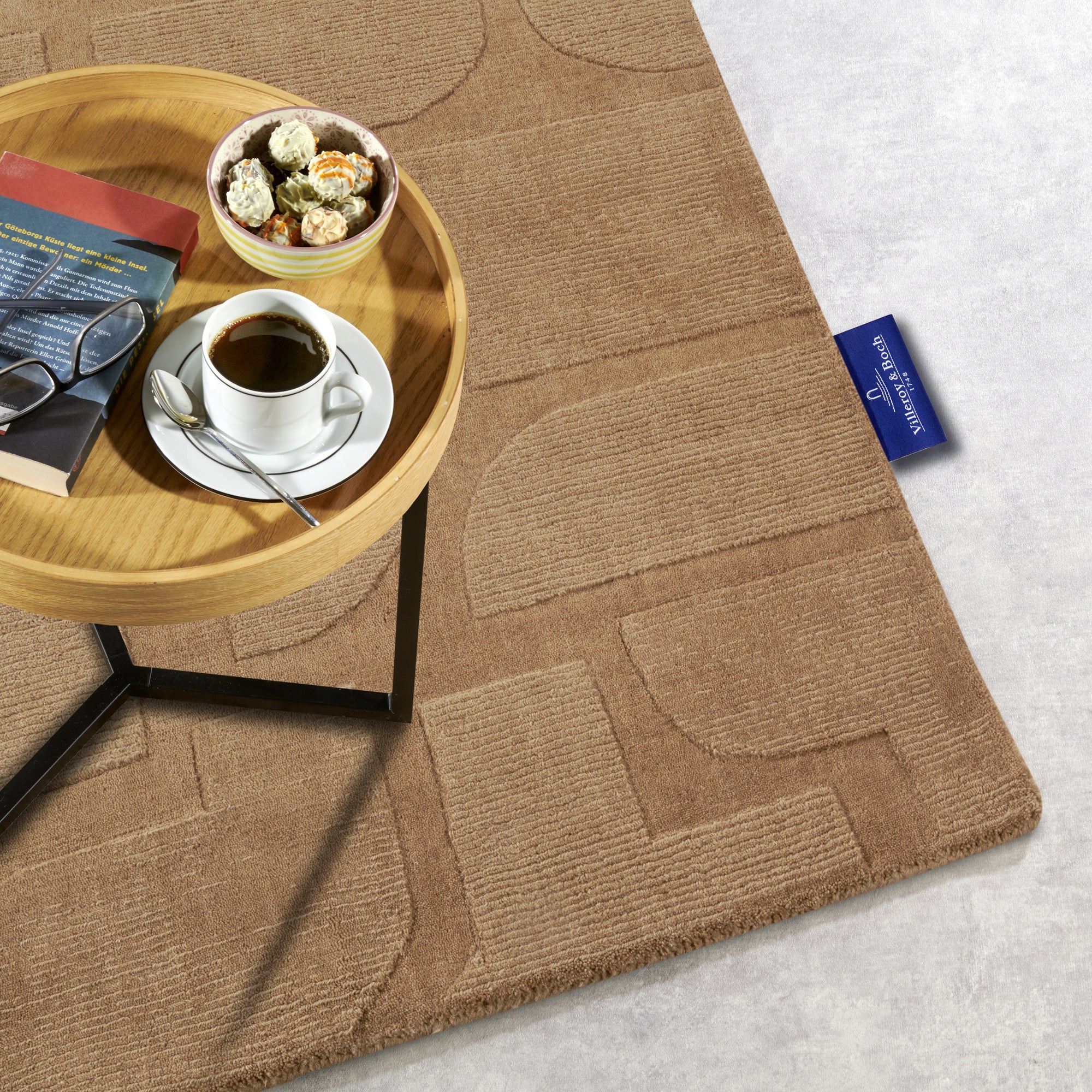 Tapis tissé à la main en laine Lexa Terra - Villeroy & Boch – STUDIO DECO