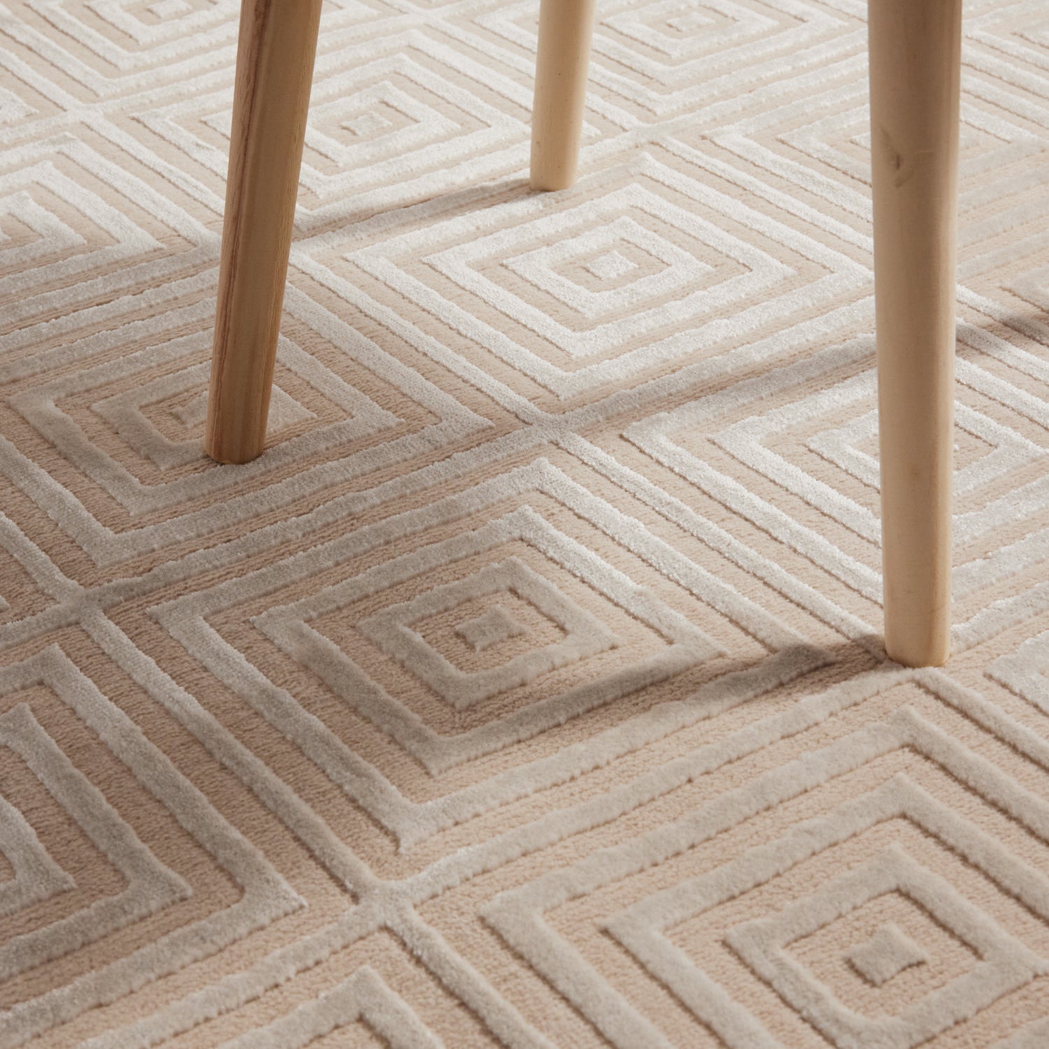 Tapis en relief 3D Crème et Beige - ELLE Décoration – STUDIO DECO