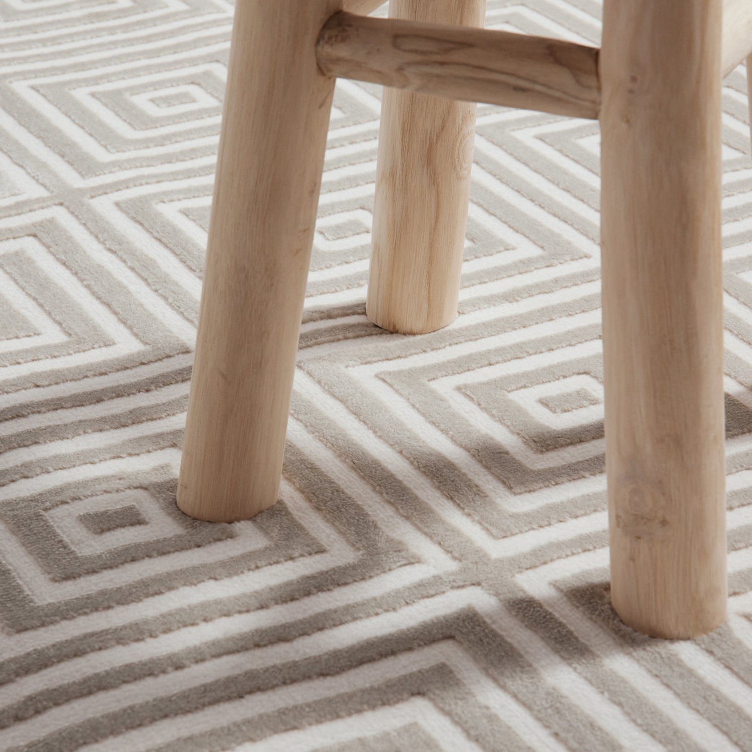 Tapis en relief 3D Gris et Crème - ELLE Décoration – STUDIO DECO