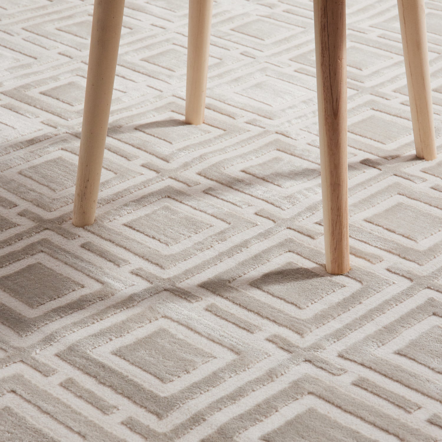 Tapis en relief Carrés Crème - ELLE Décoration – STUDIO DECO