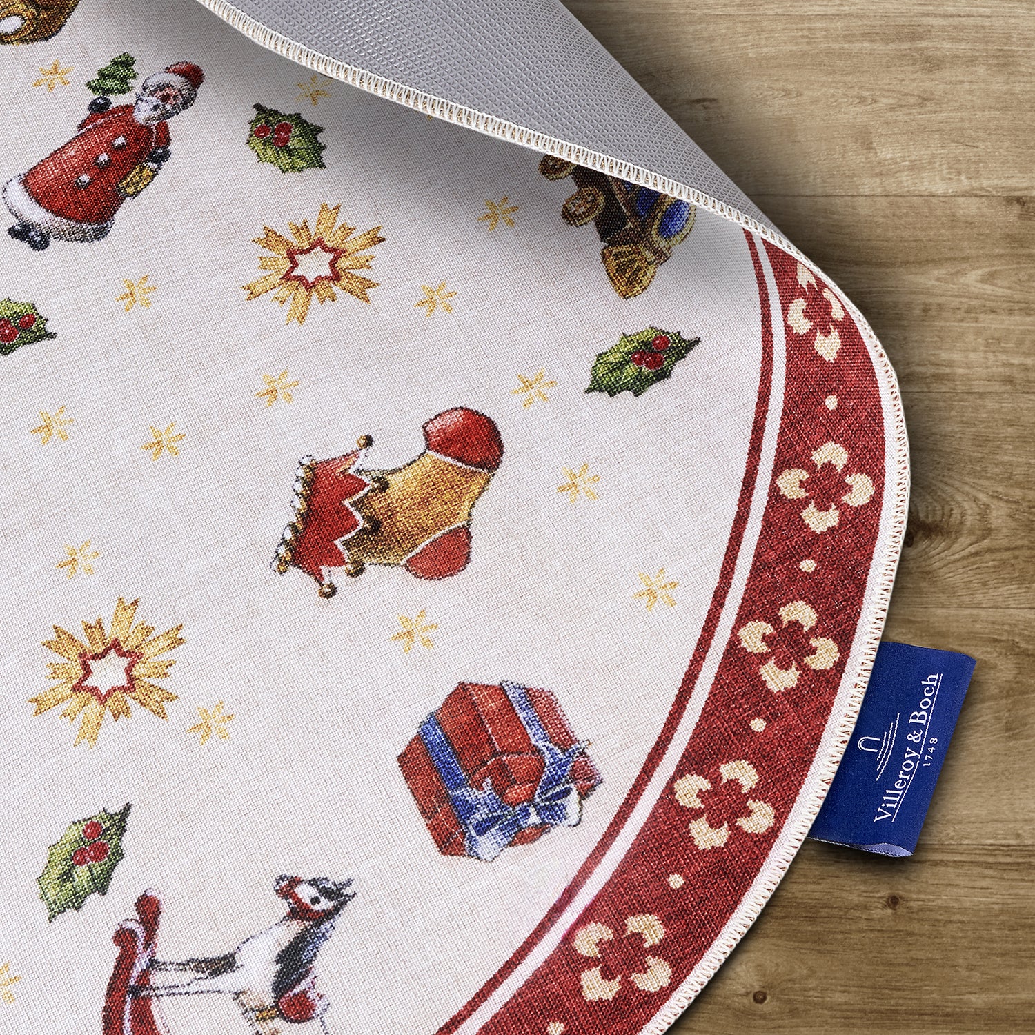 Tapis De Noël Rond Wonderland Rouge – STUDIO DECO