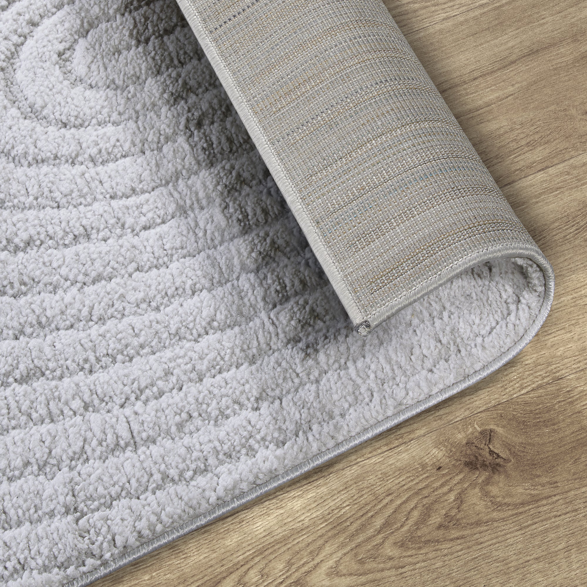 Tapis DEPT à Relief Gris Clair - ELLE Décoration – STUDIO DECO