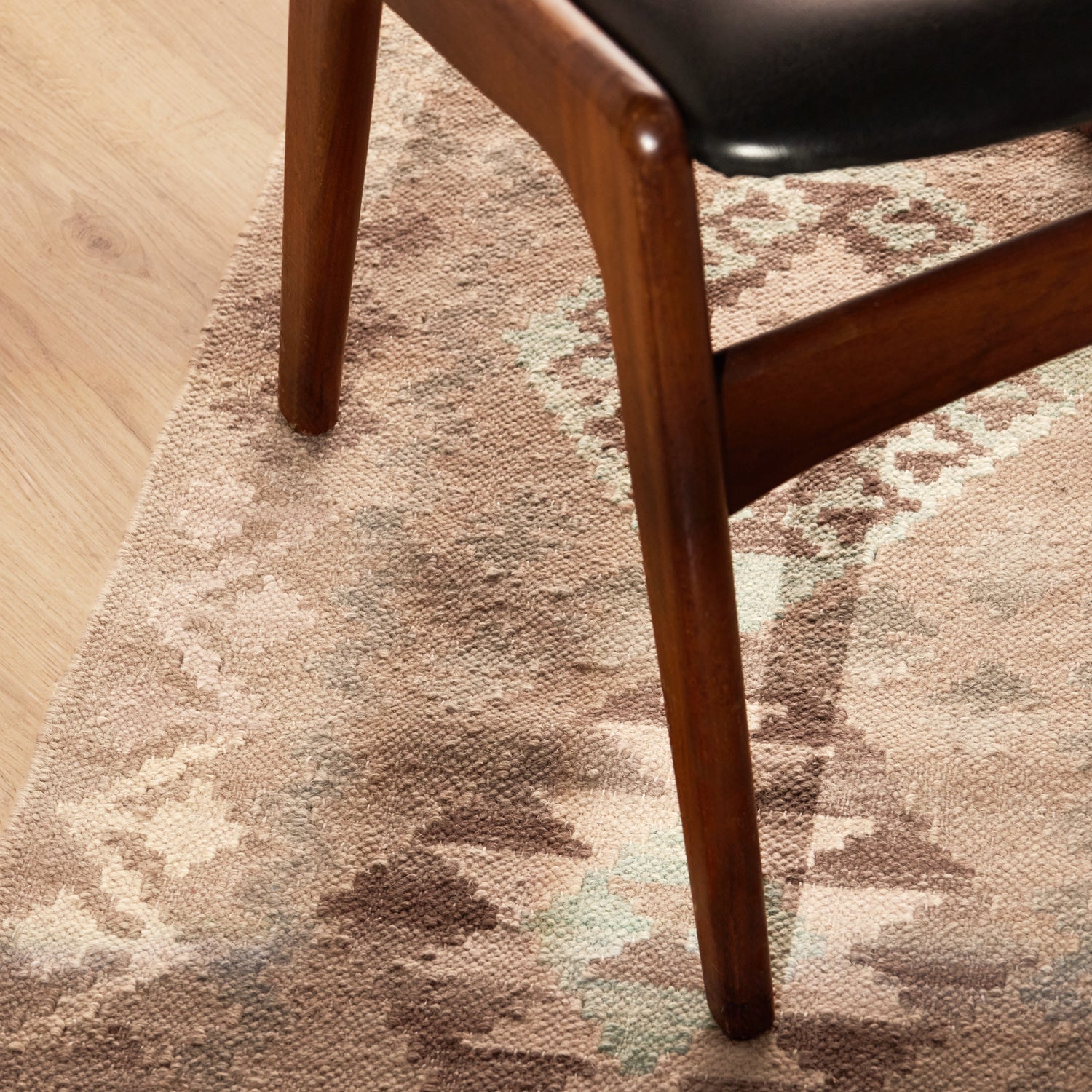 Tapis Kilim en Laine DUNE – STUDIO DECO