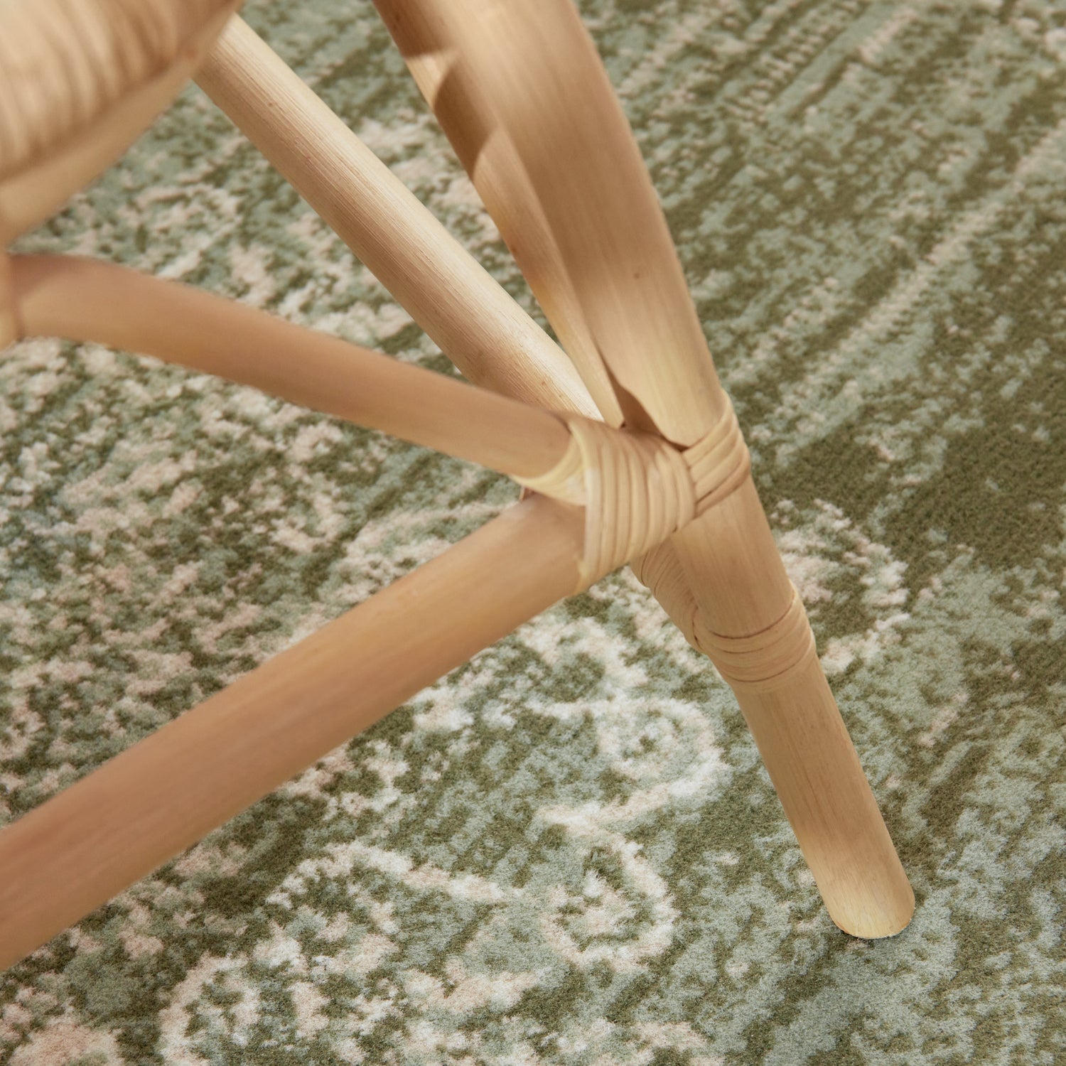 Tapis rond vintage médaillon Vert Menthe – STUDIO DECO