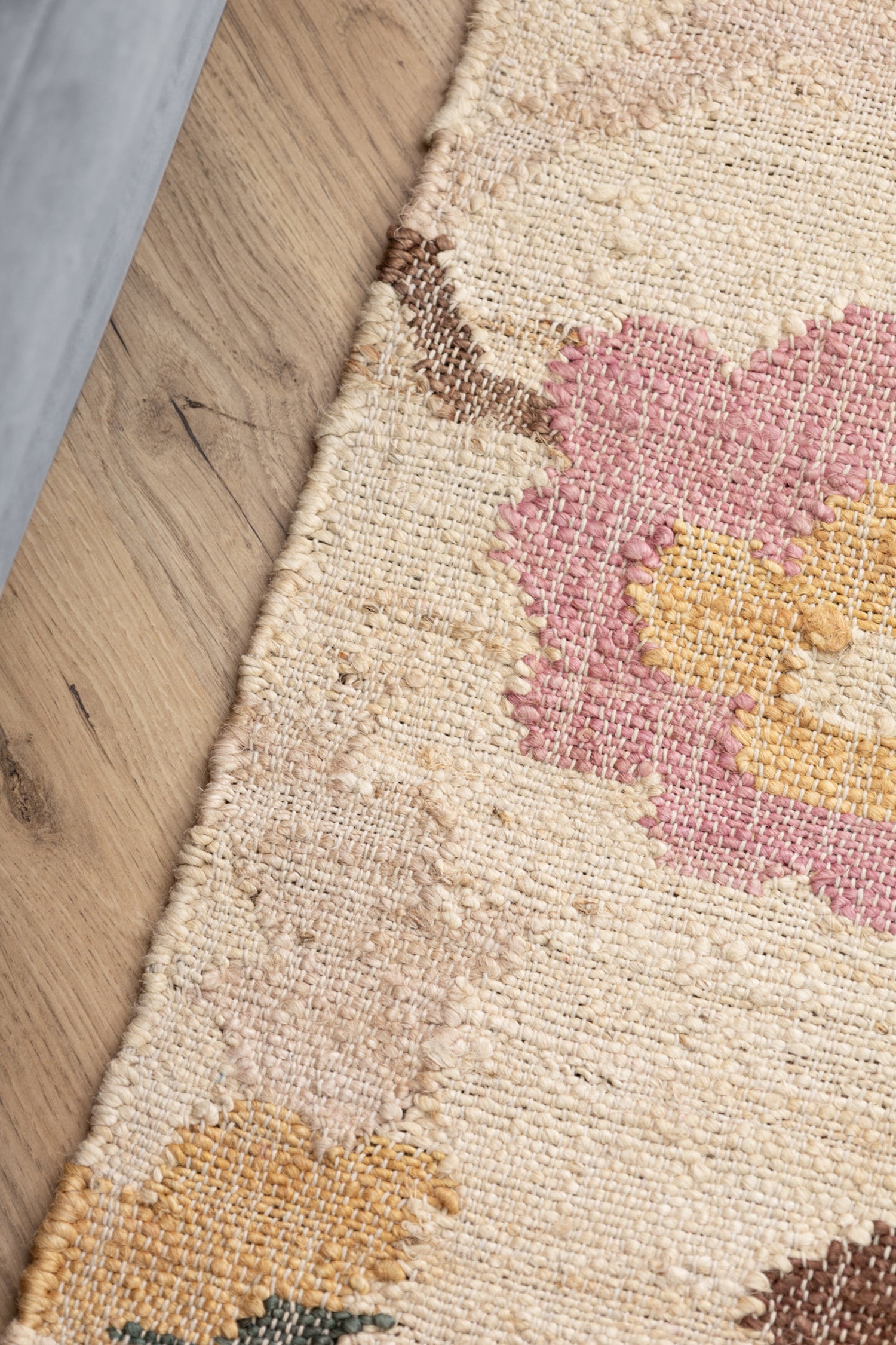 Tapis Kilim Jute à Franges SUZAN - ELLE Decoration – STUDIO DECO
