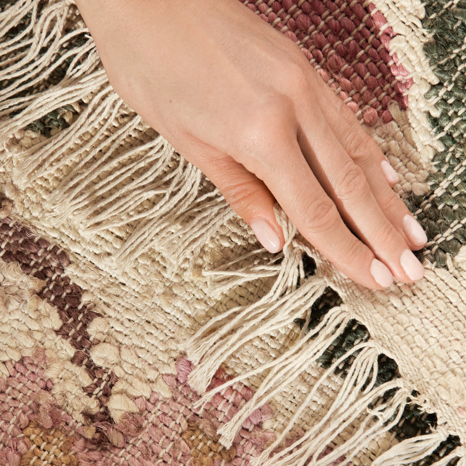 Tapis Kilim Jute à Franges SUZAN - ELLE Decoration – STUDIO DECO