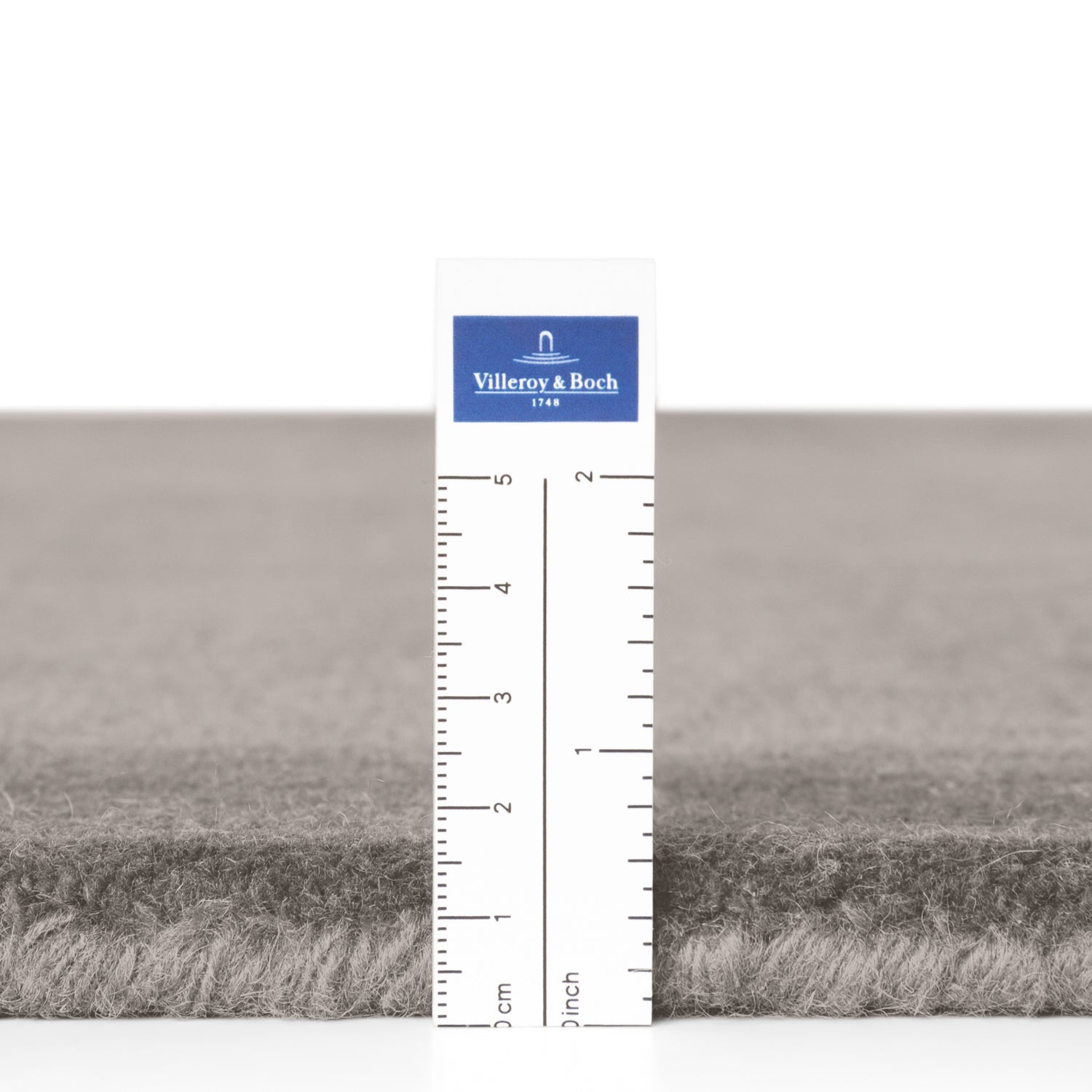 Tapis en laine tufté main Gris - Villeroy &amp; Boch – STUDIO DECO