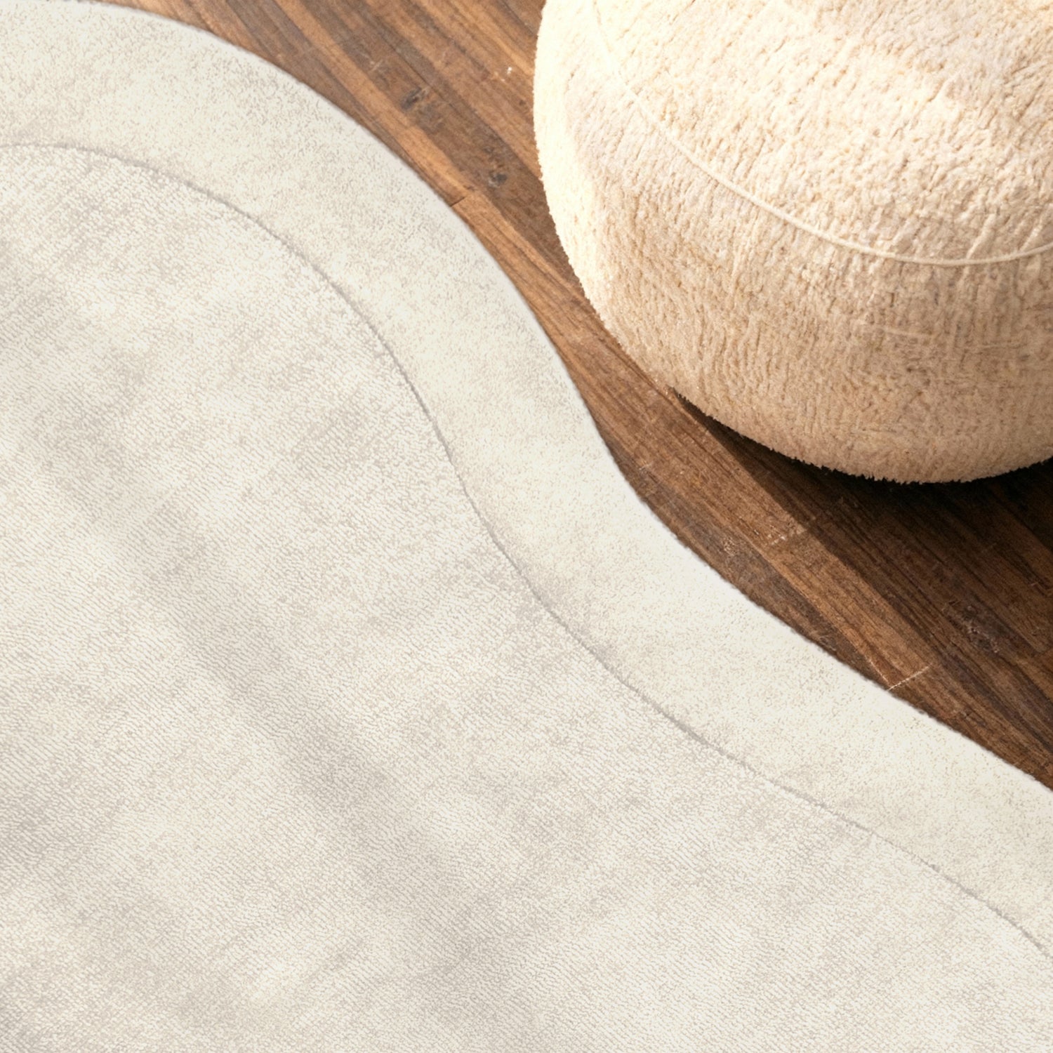 Tapis en laine de forme organique tufté main Crème - Villeroy & Boch – STUDIO DECO