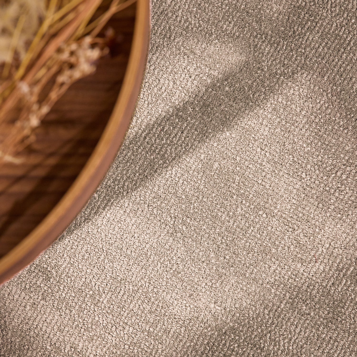 Tapis en laine de forme organique tufté main Beige - Villeroy & Boch – STUDIO DECO