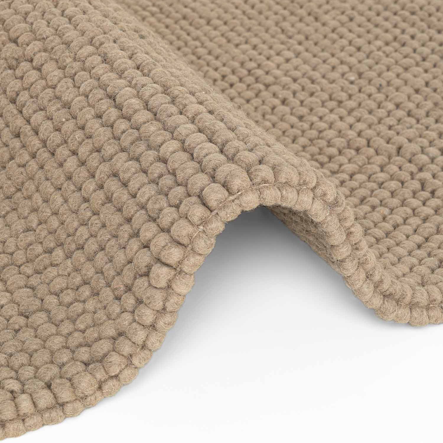 Tapis à boules en laine tufté Taupe - Ted Baker