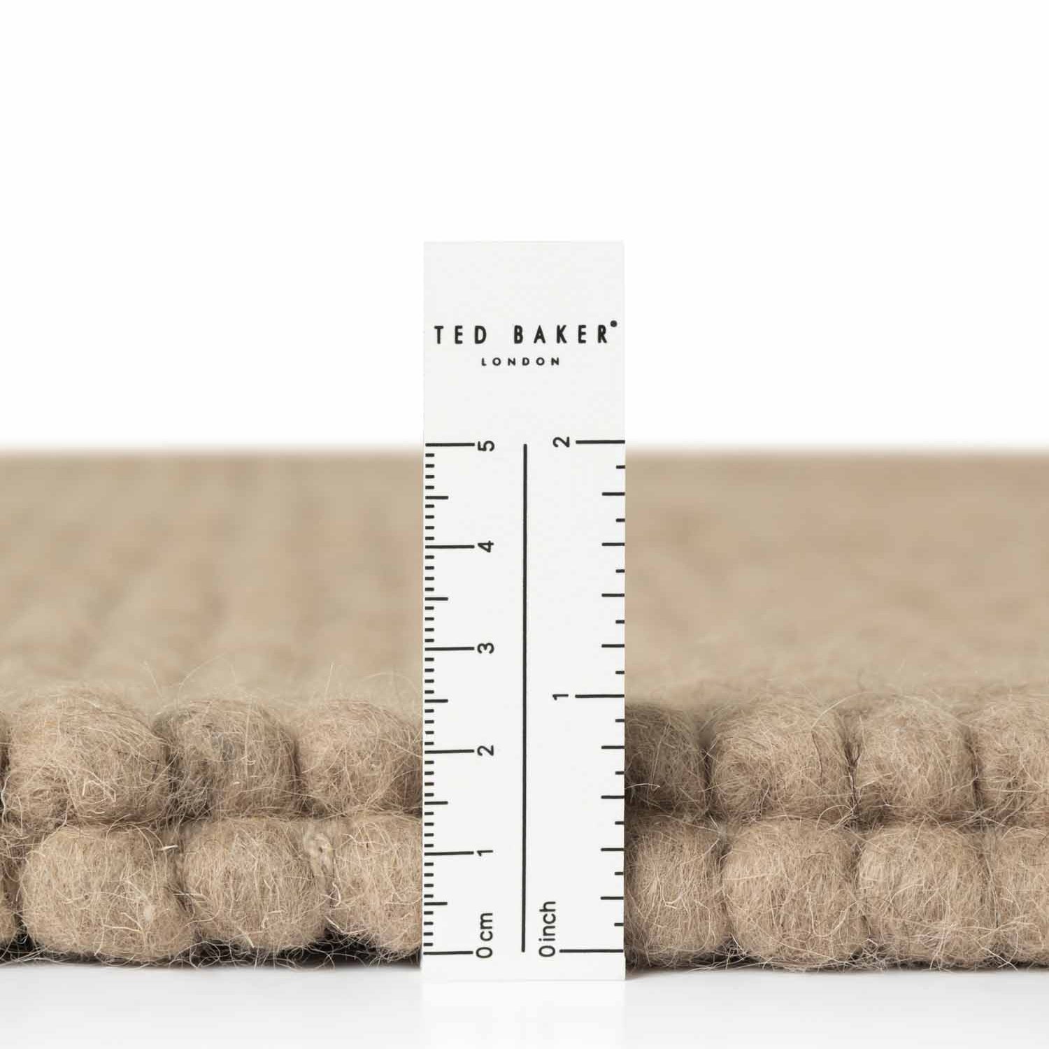 Tapis à boules en laine tufté Taupe - Ted Baker