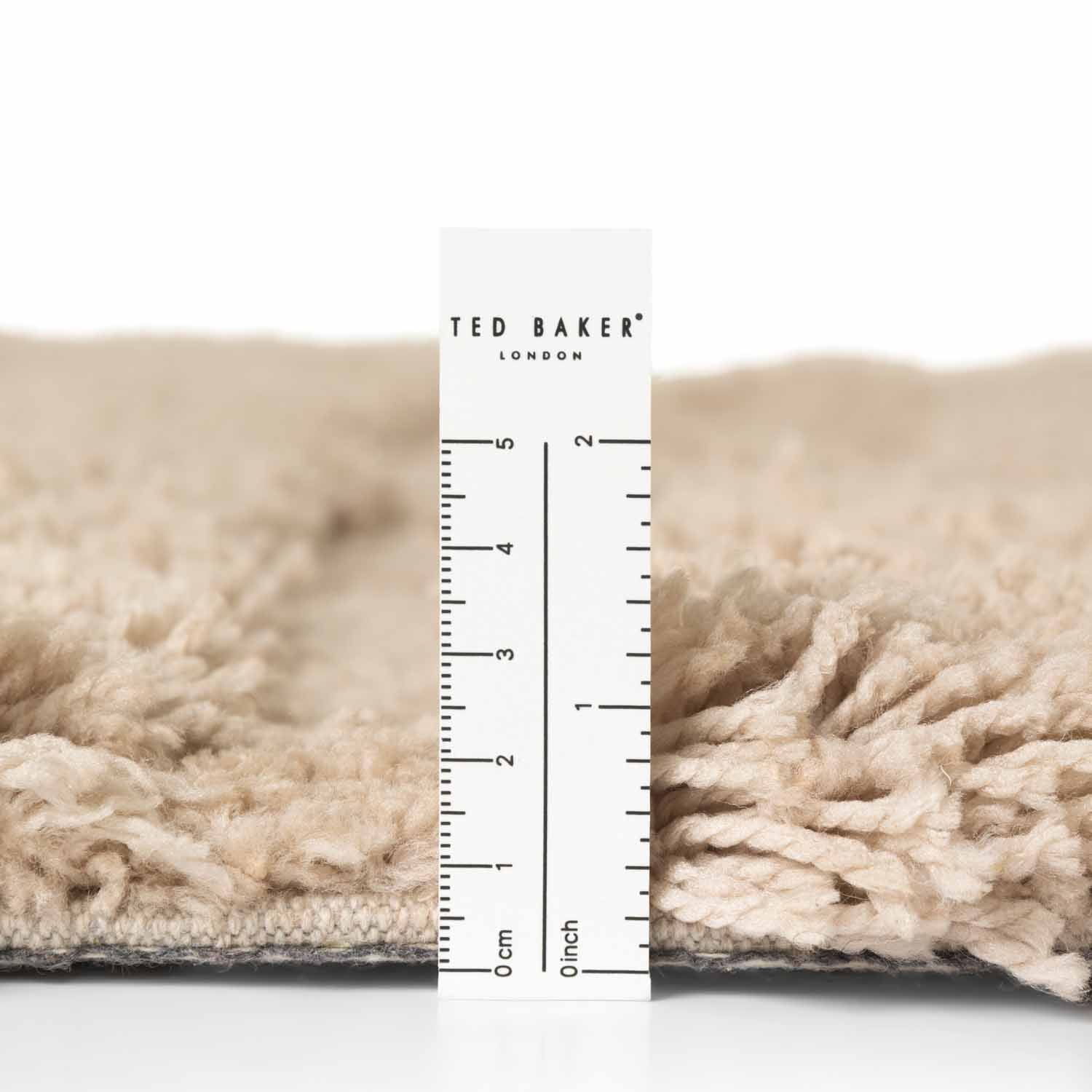 Tapis rond à poils longs en relief Beige - Ted Baker