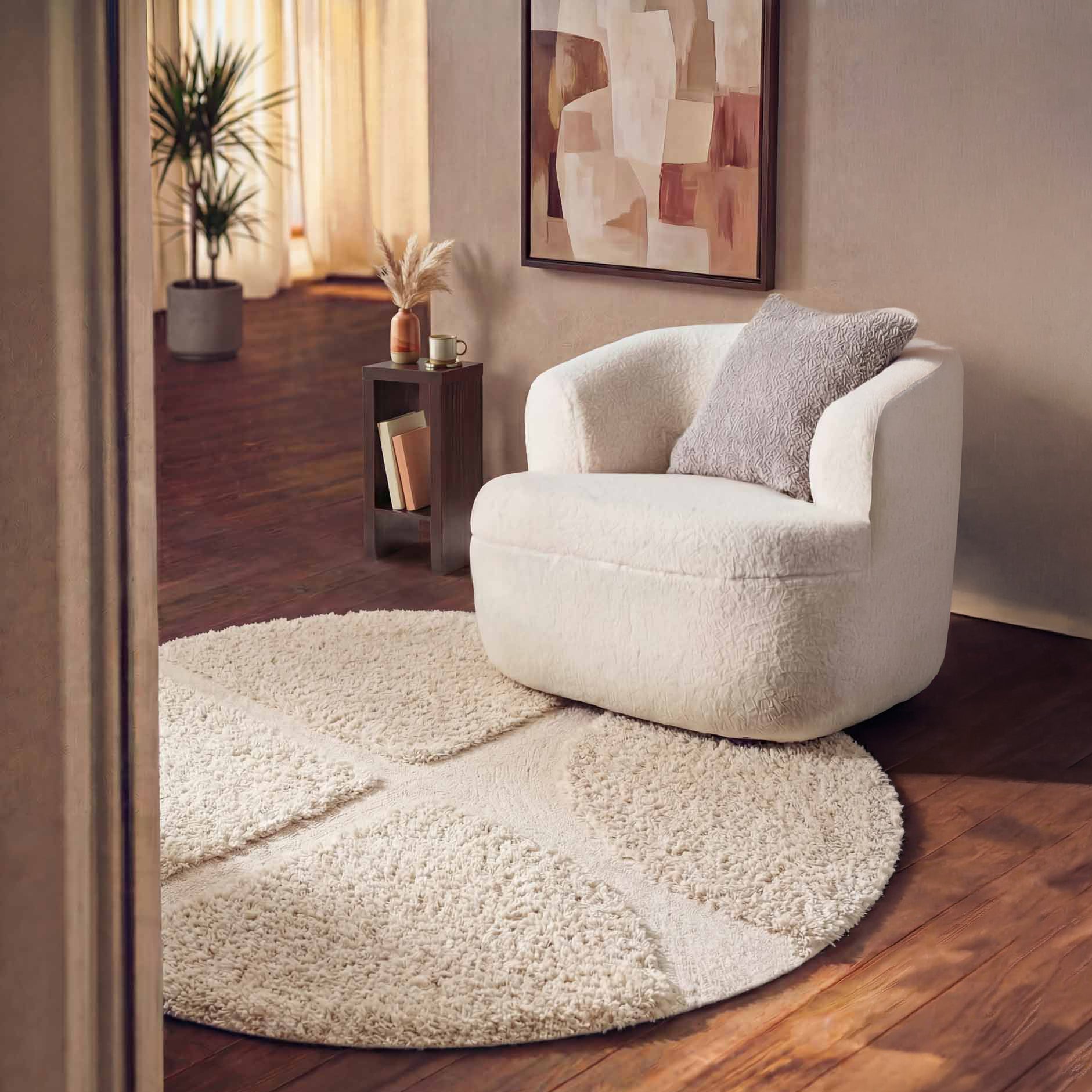 Tapis rond à poils longs en relief Crème - Ted Baker