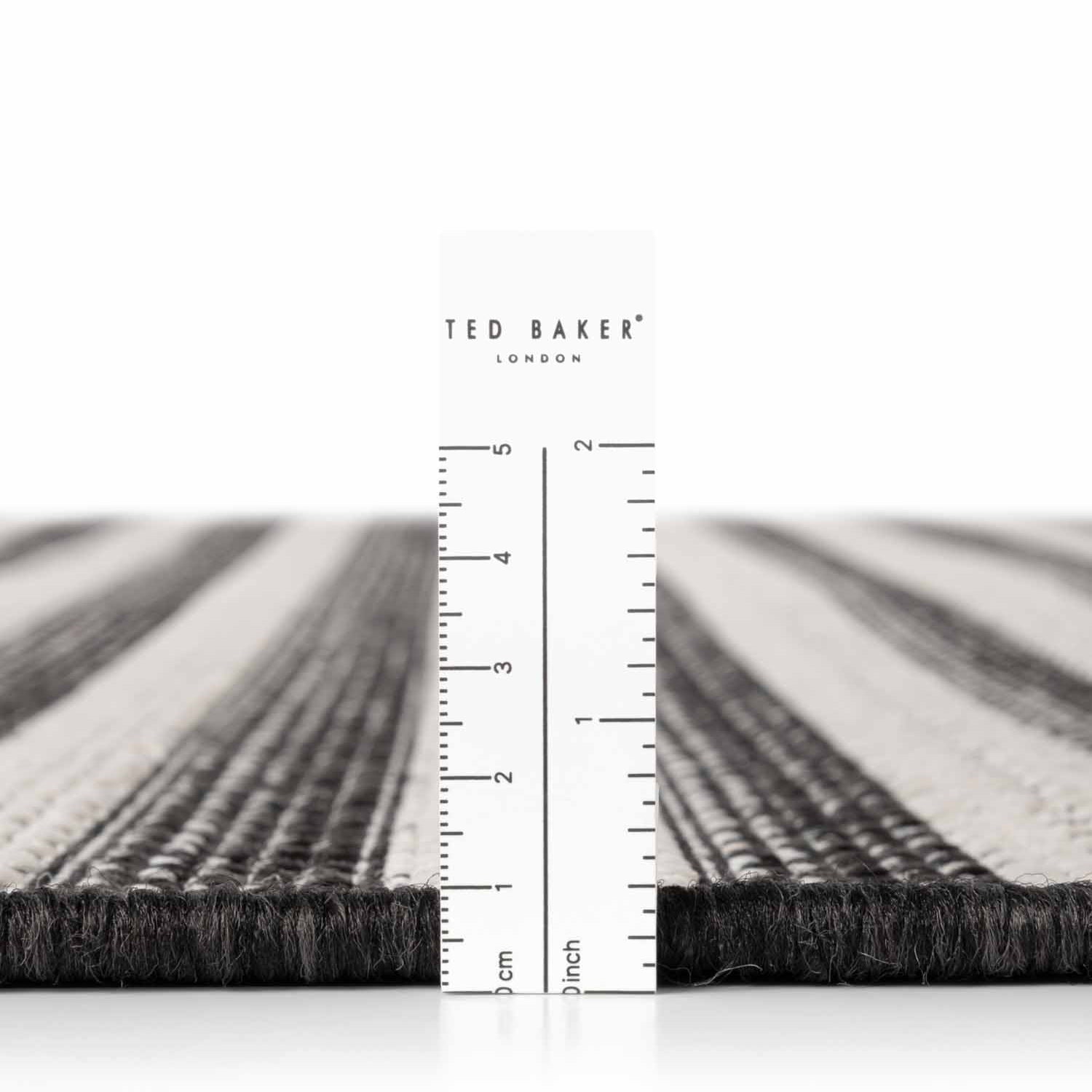 Tapis extérieur ovale lavable 160x230cm Arcs Noir - Ted Baker