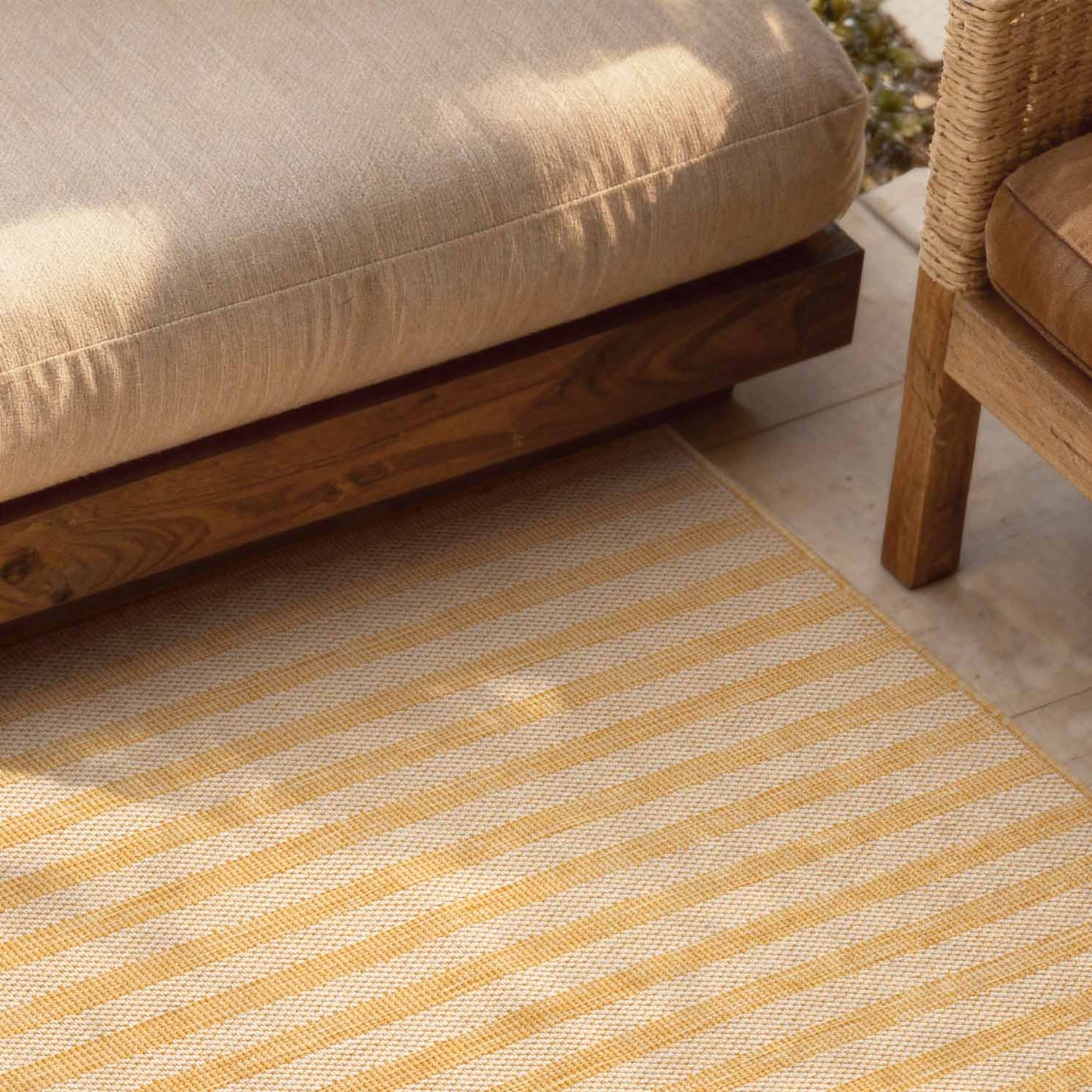 Tapis extérieur lavable Lignes Jaune - Ted Baker