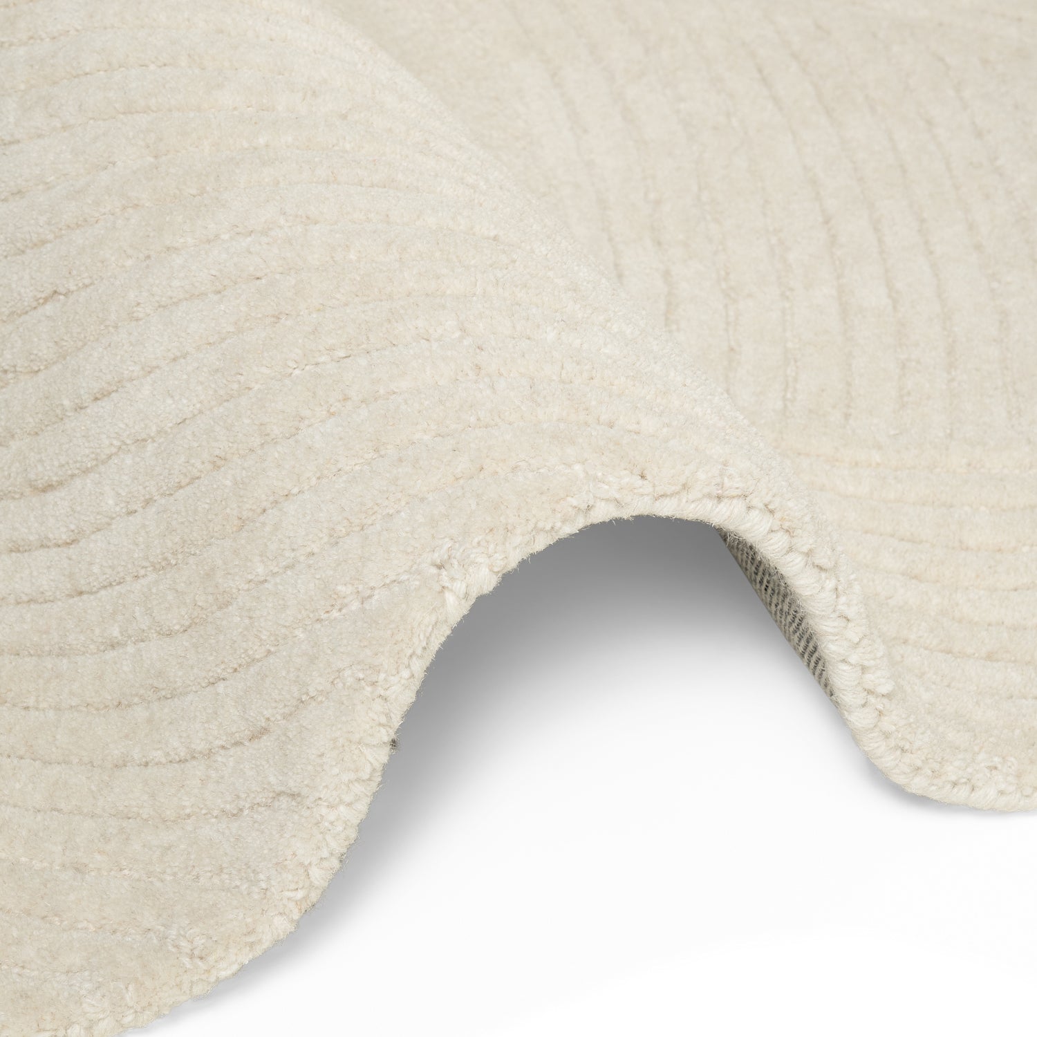 Tapis Laine Sculpté Main Spirale Crème - Ted Baker