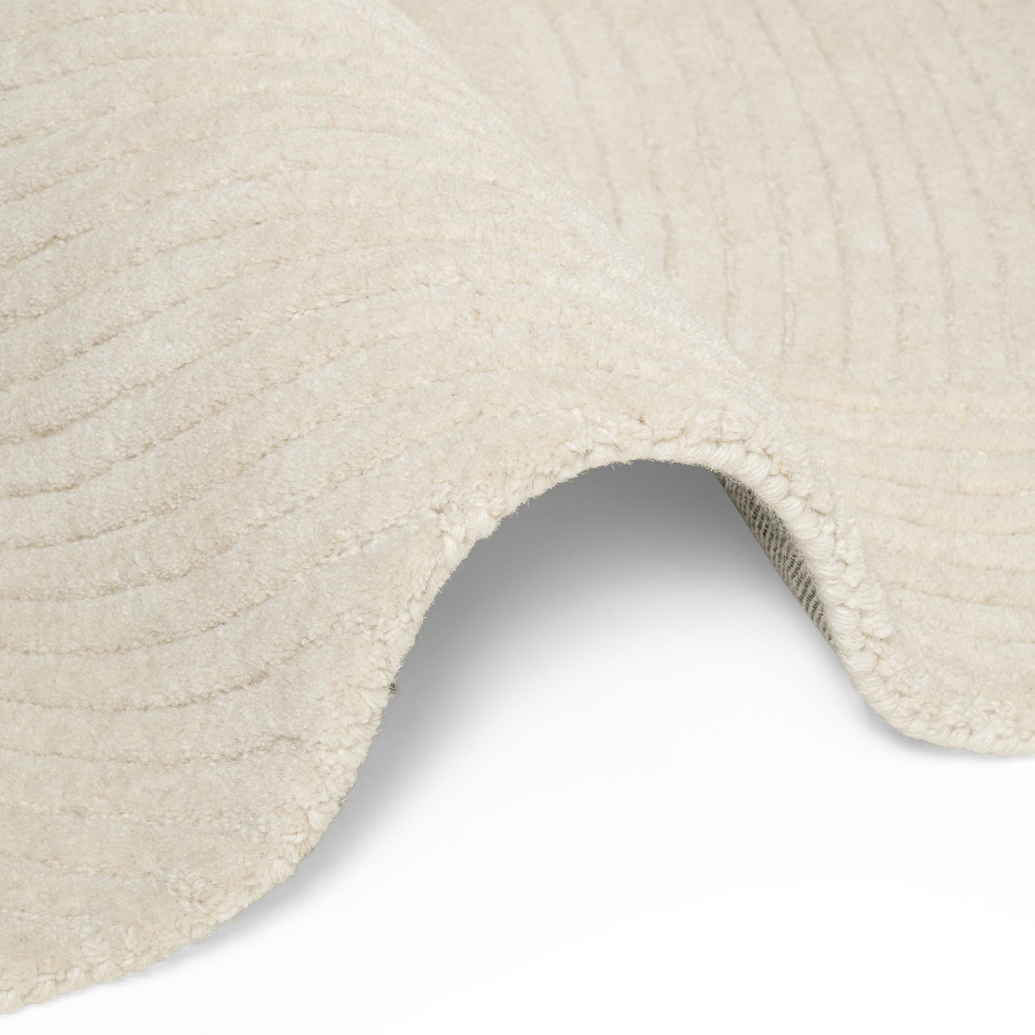 Tapis Organique Laine Sculpté Main Spirale Crème - Ted Baker
