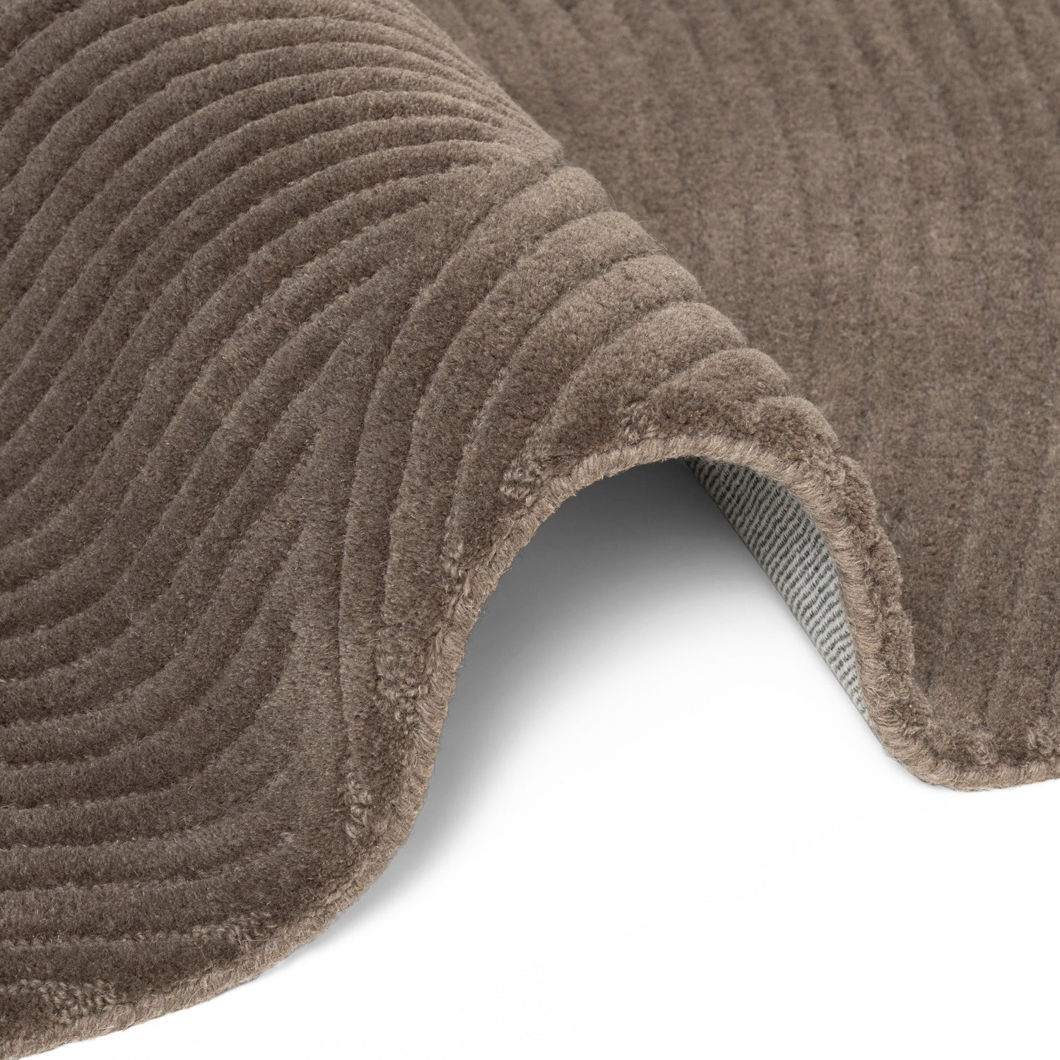 Tapis Organique Laine Sculpté Main Spirale Marron - Ted Baker