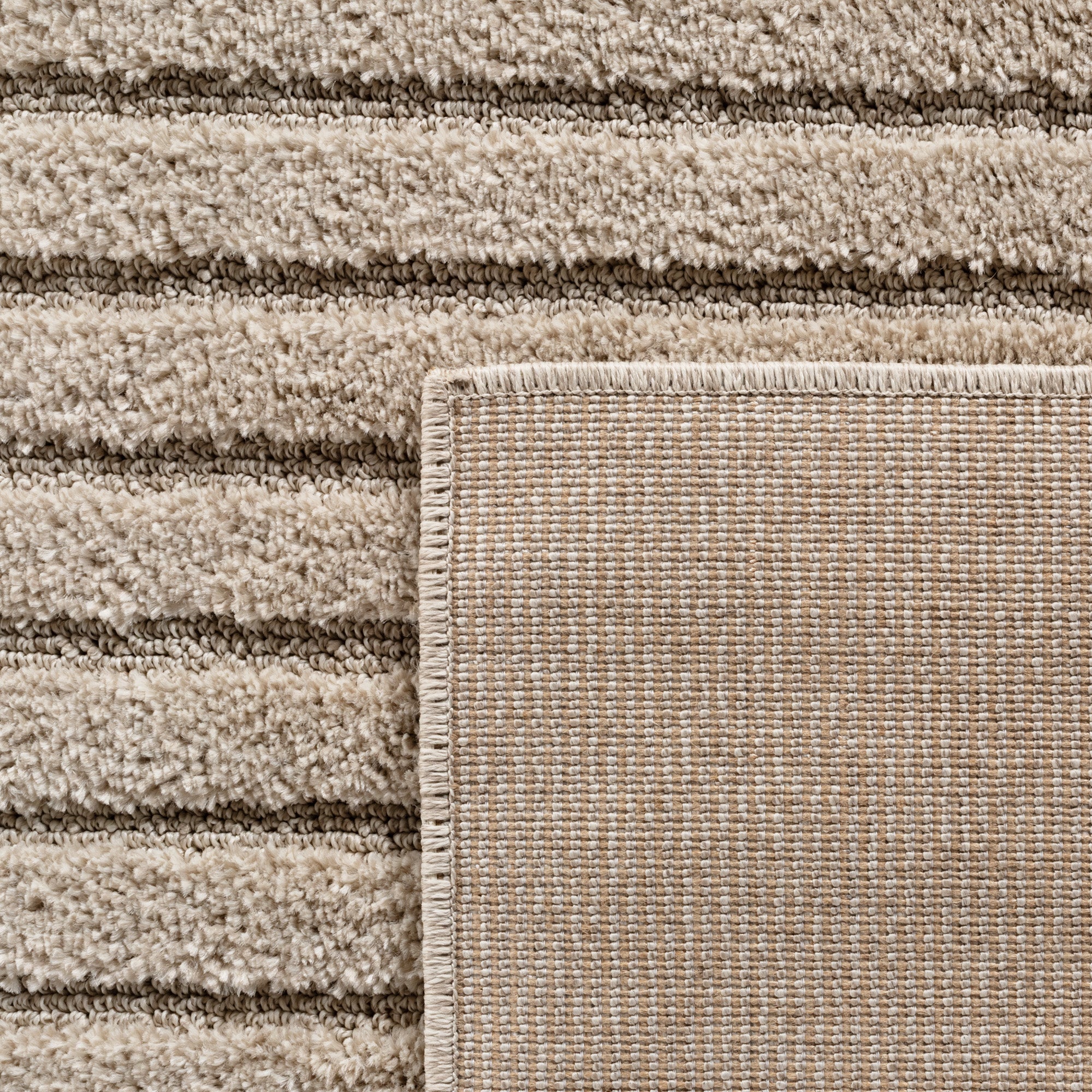 Tapis à motifs en relief Damier Beige – STUDIO DECO