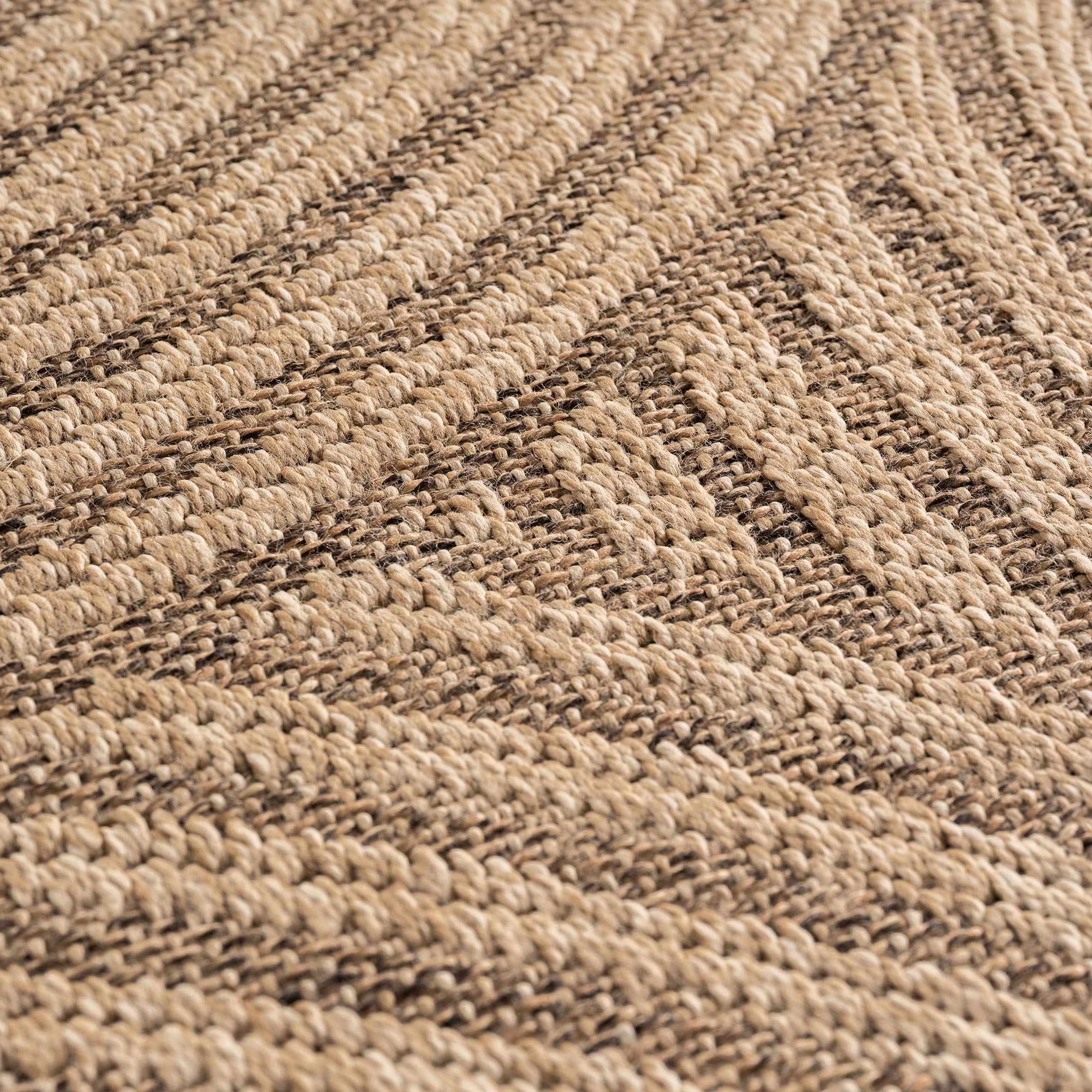 Tapis Aspect jute à motifs arcs – STUDIO DECO