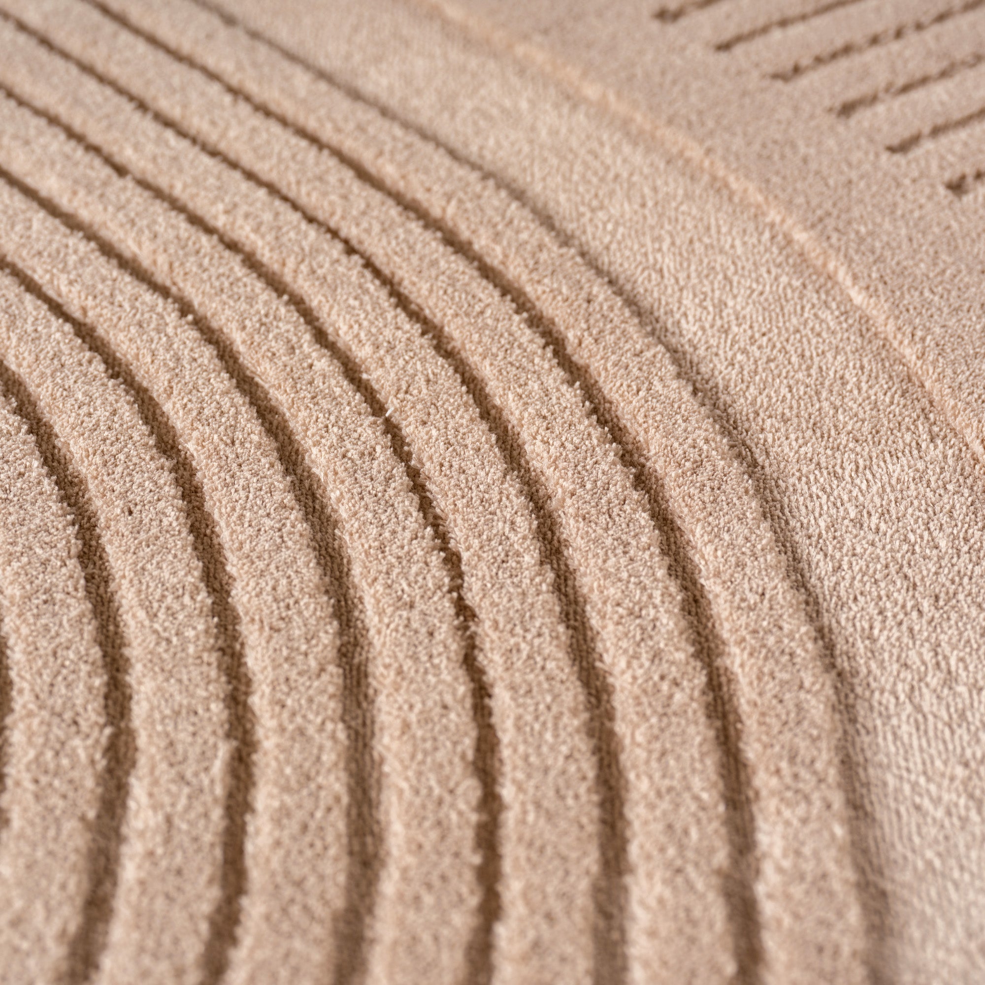 Tapis SENA doux à relief Beige – STUDIO DECO