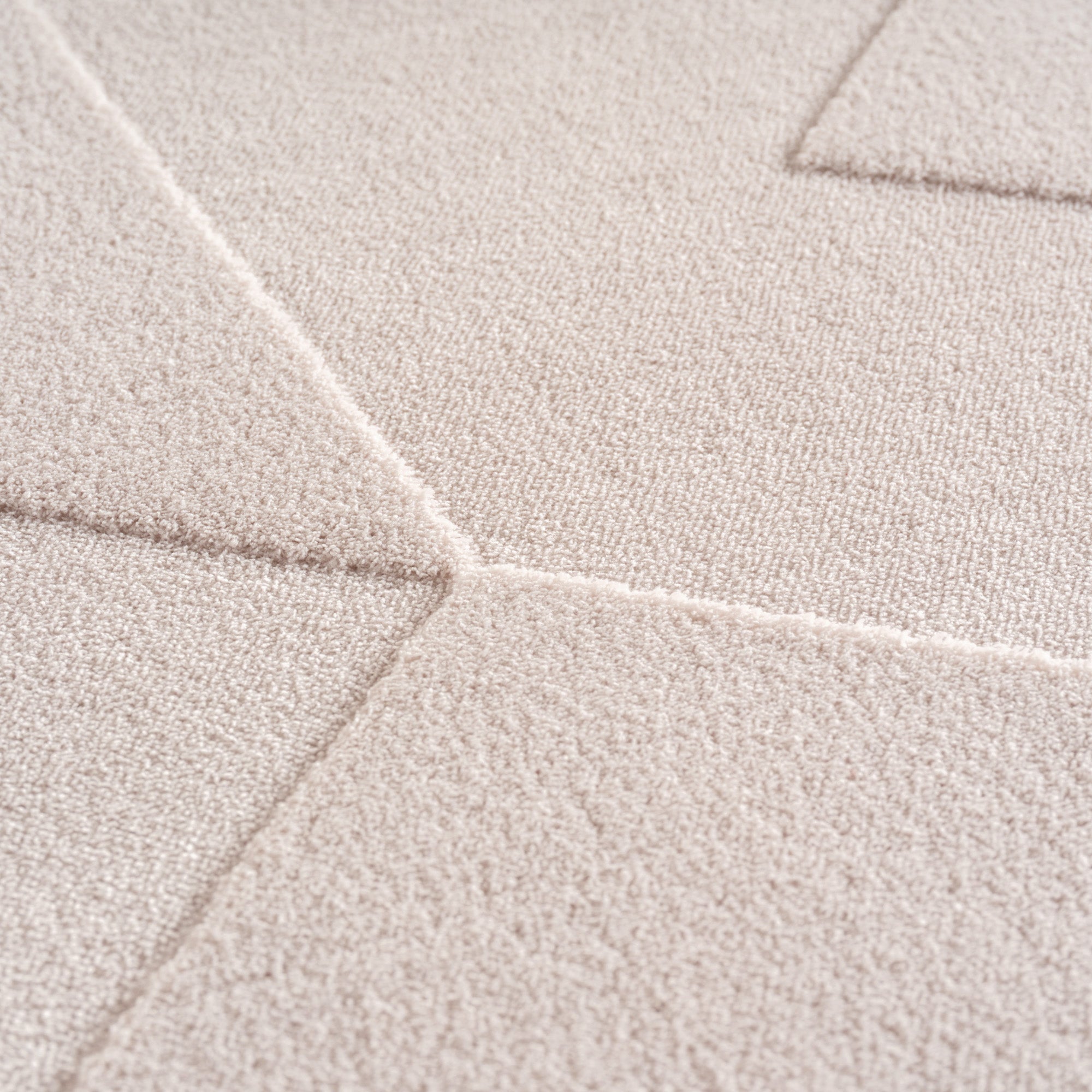 Tapis ASTI doux à relief Crème – STUDIO DECO